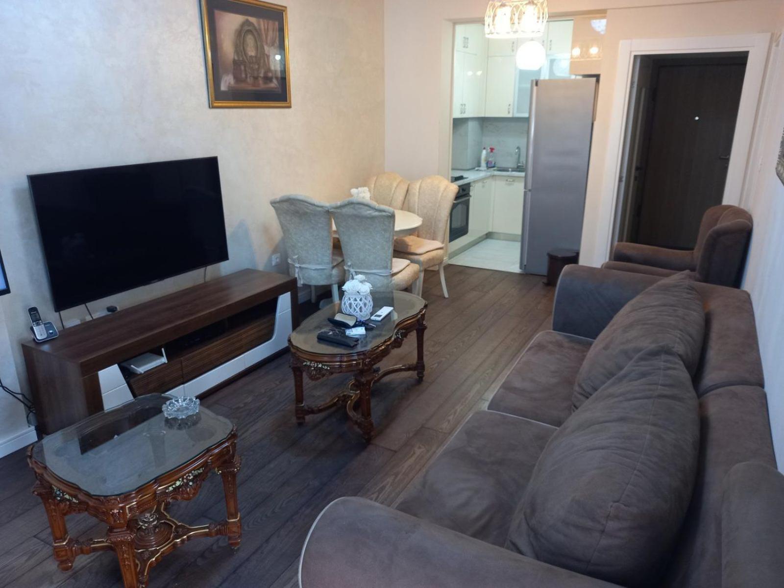 LUX apartment Podgorica view 4