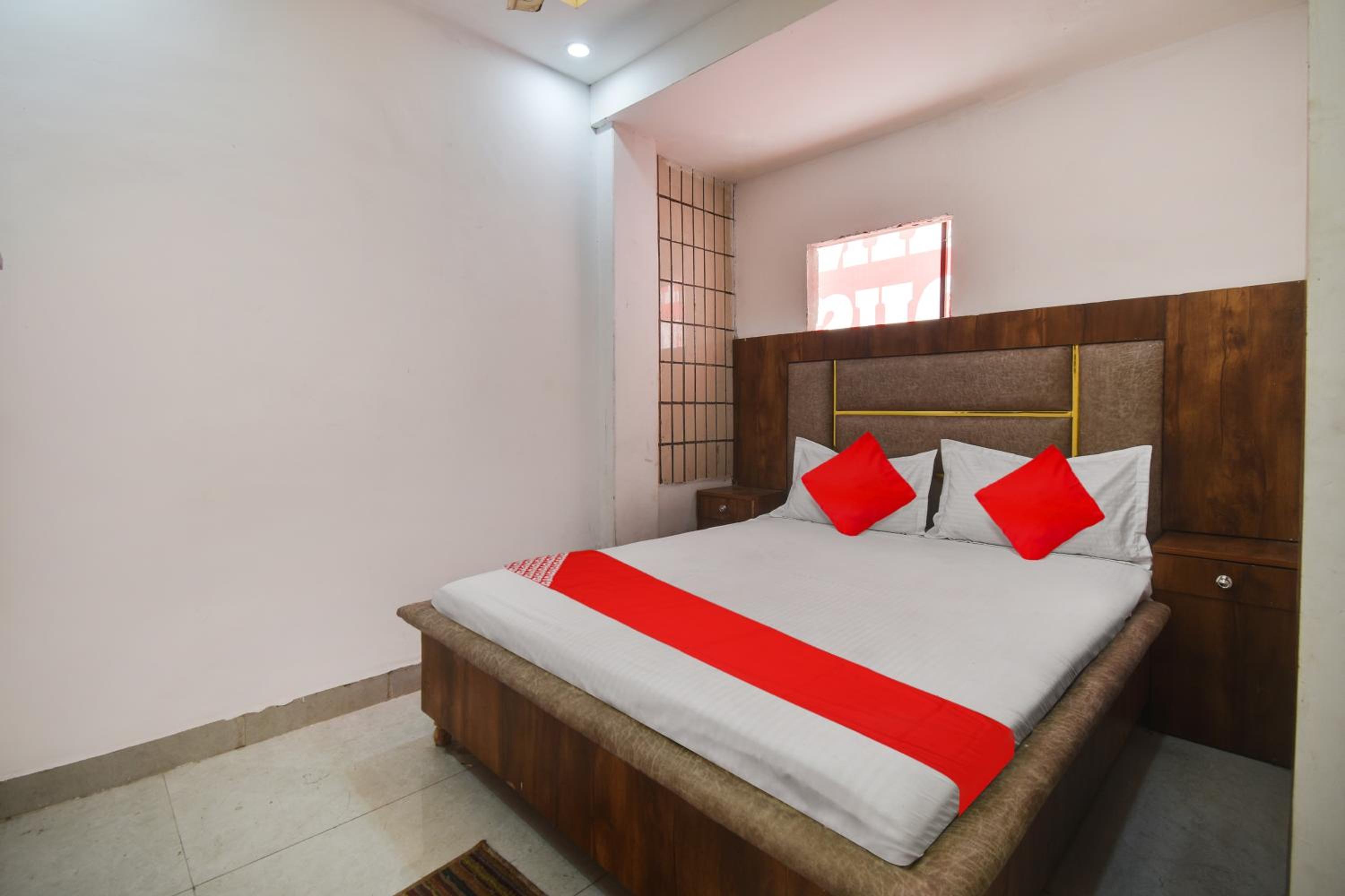 Hotel O Golden King Guest House view 5