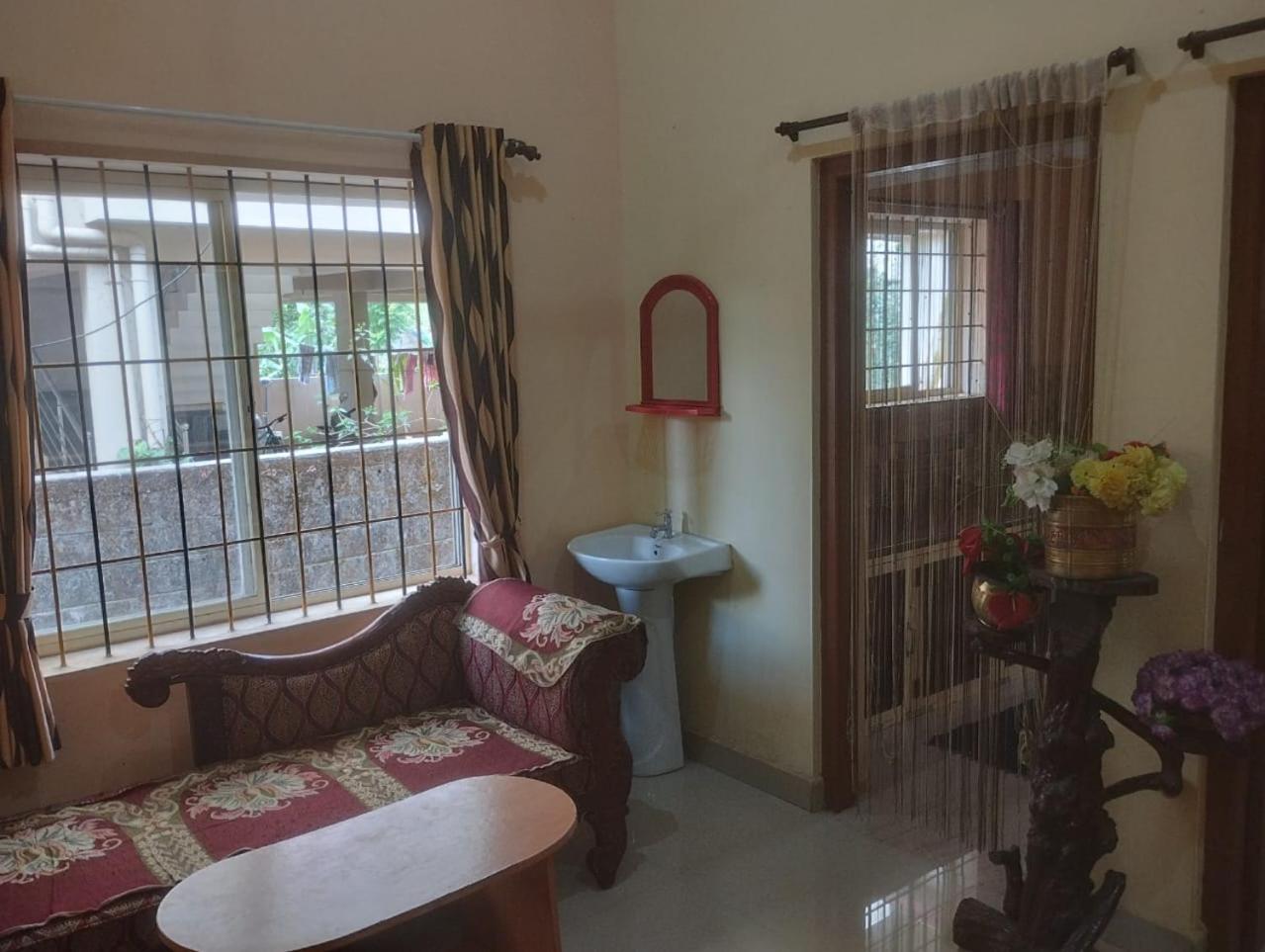 Prasad Lodge Madikeri