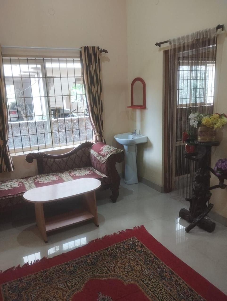 Prasad Lodge Madikeri