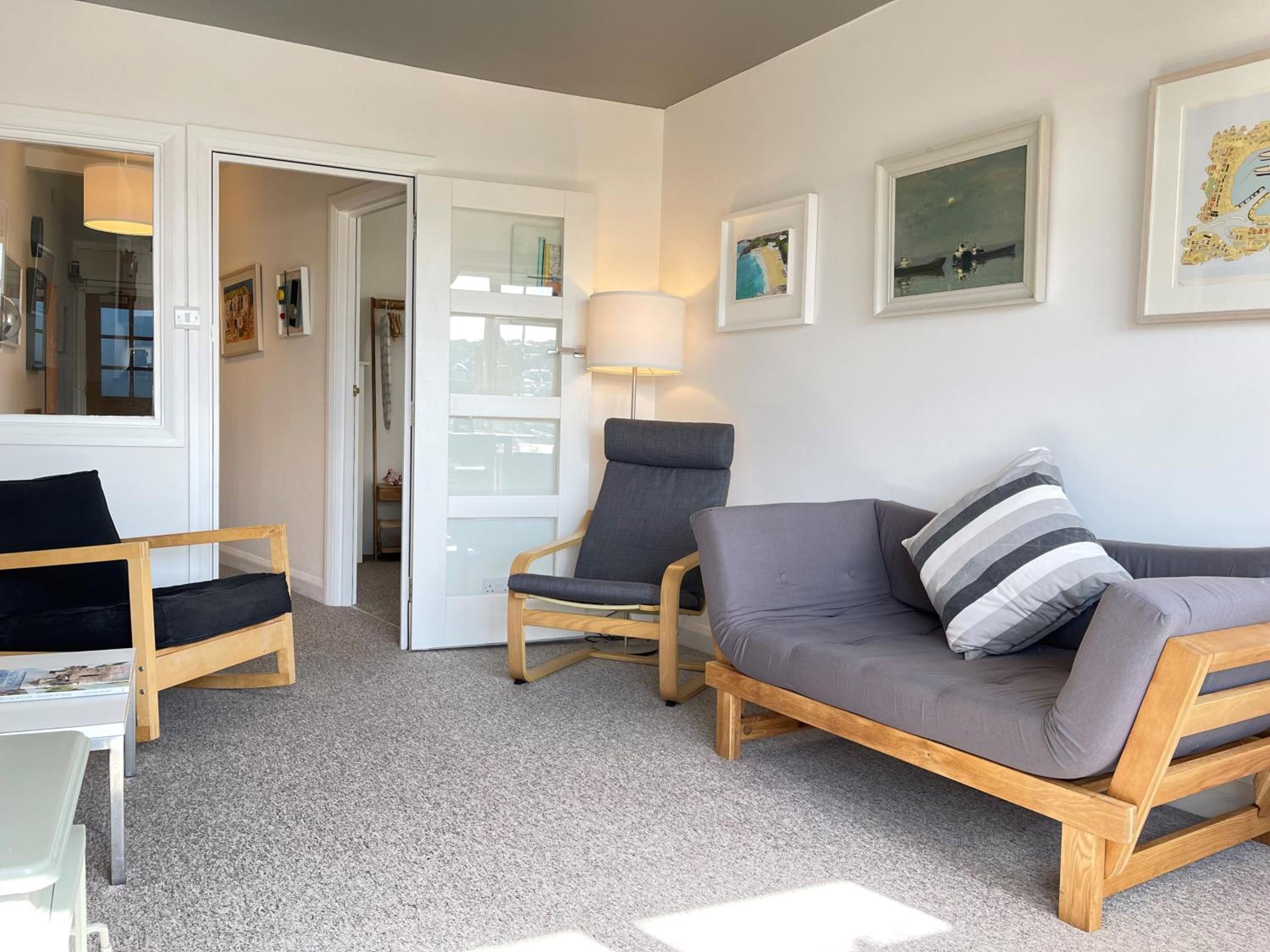 1 Sunnyside - views over the St Ives Harbour