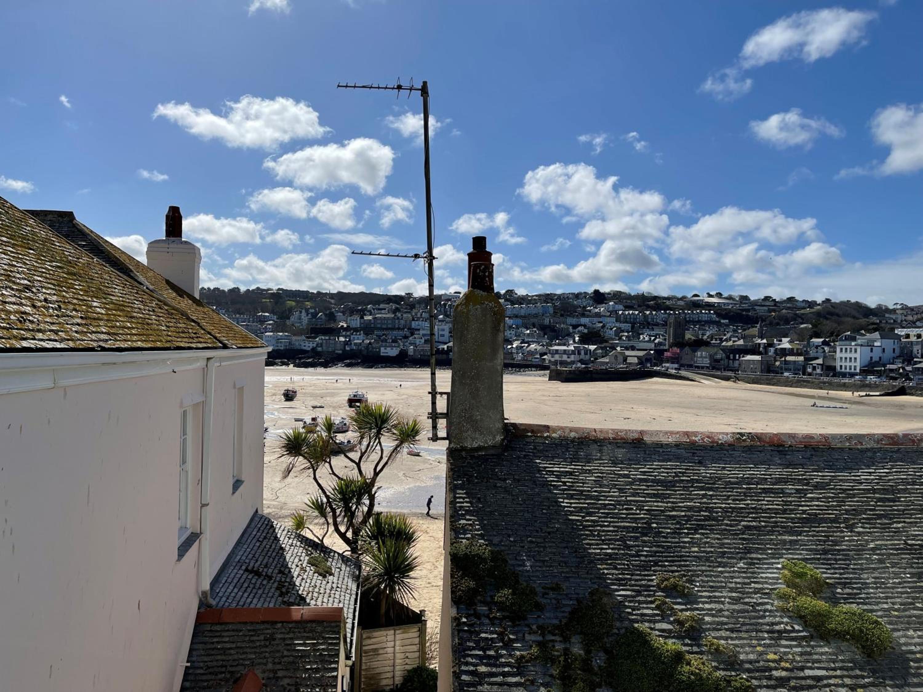 1 Sunnyside - views over the St Ives Harbour