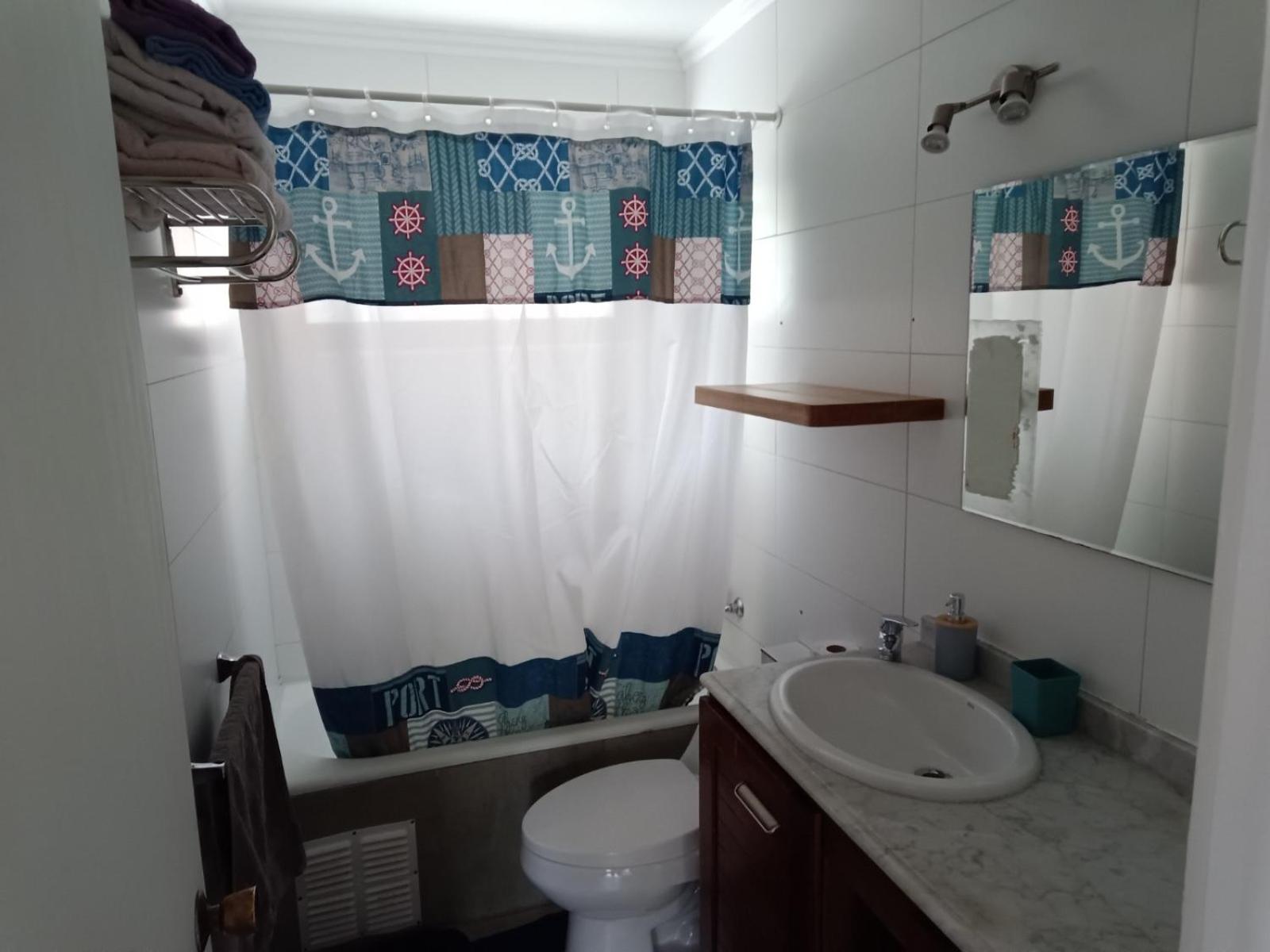 Casa Vitacura ZONA TOP 10 personas 3 estacionamientos 3 dormitorios 2 baños