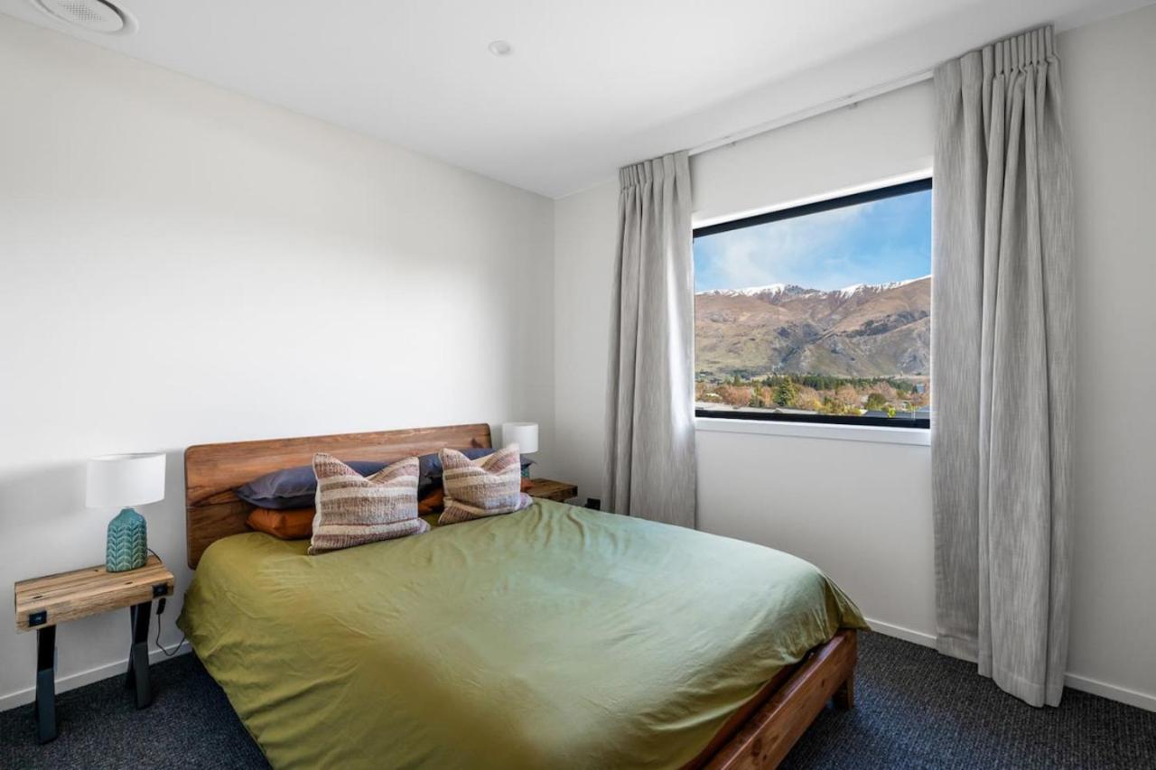 Peaks and Pines Wanaka