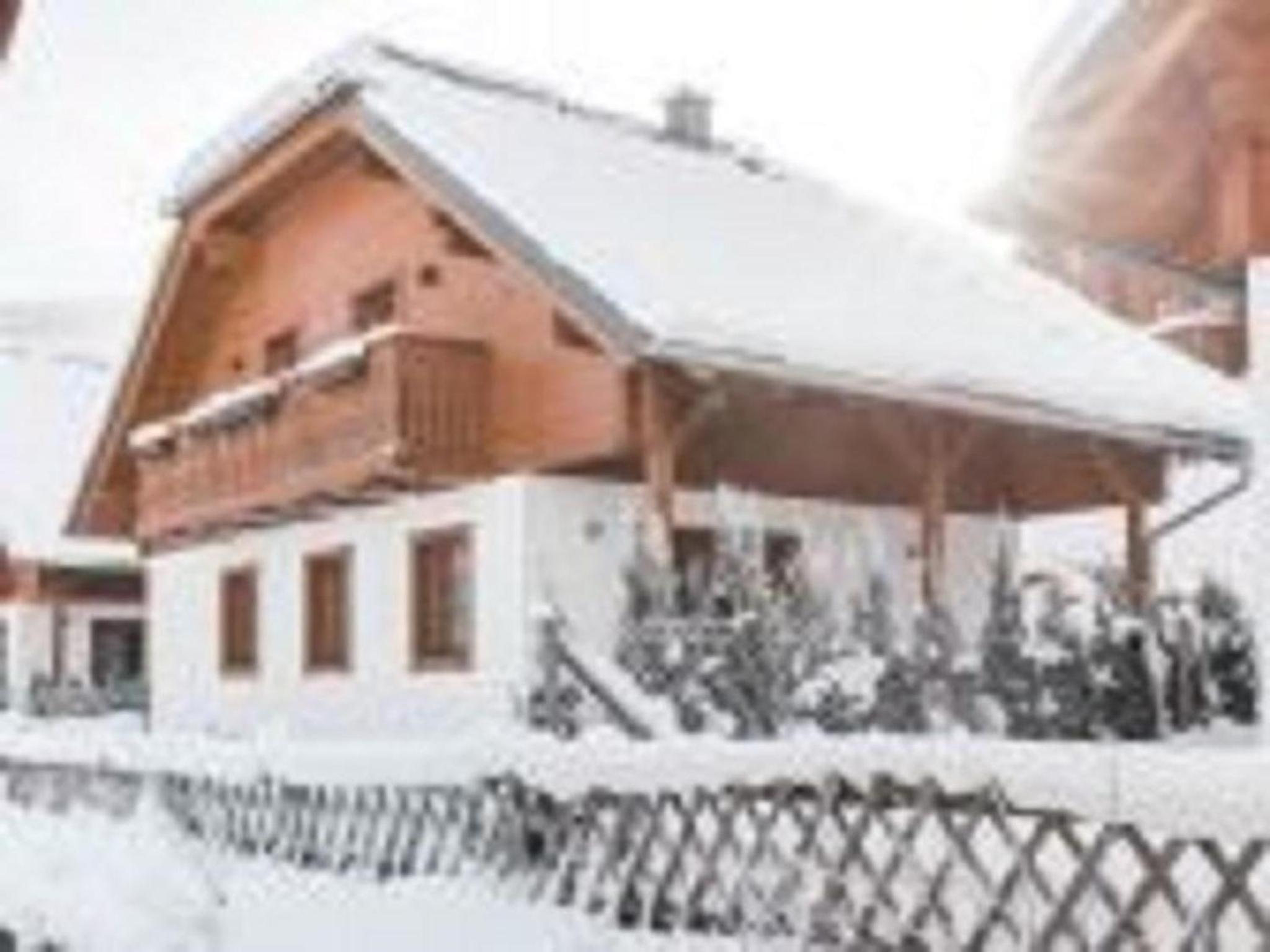 Schönes Ferienhaus in Sankt Margarethen Im Lungau mit Terrasse, Grill und Garten