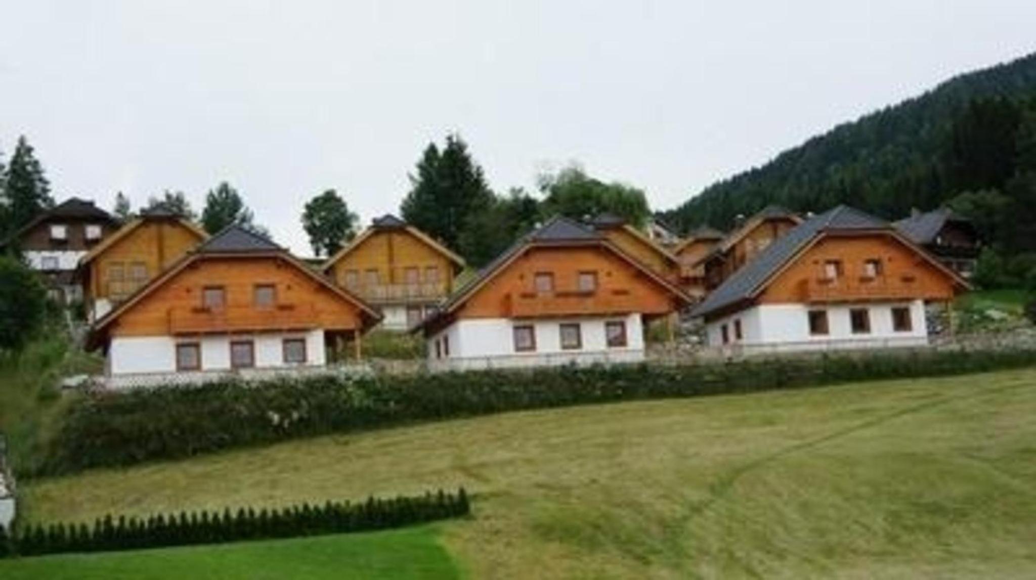 Schönes Ferienhaus in Sankt Margarethen Im Lungau mit Terrasse, Grill und Garten