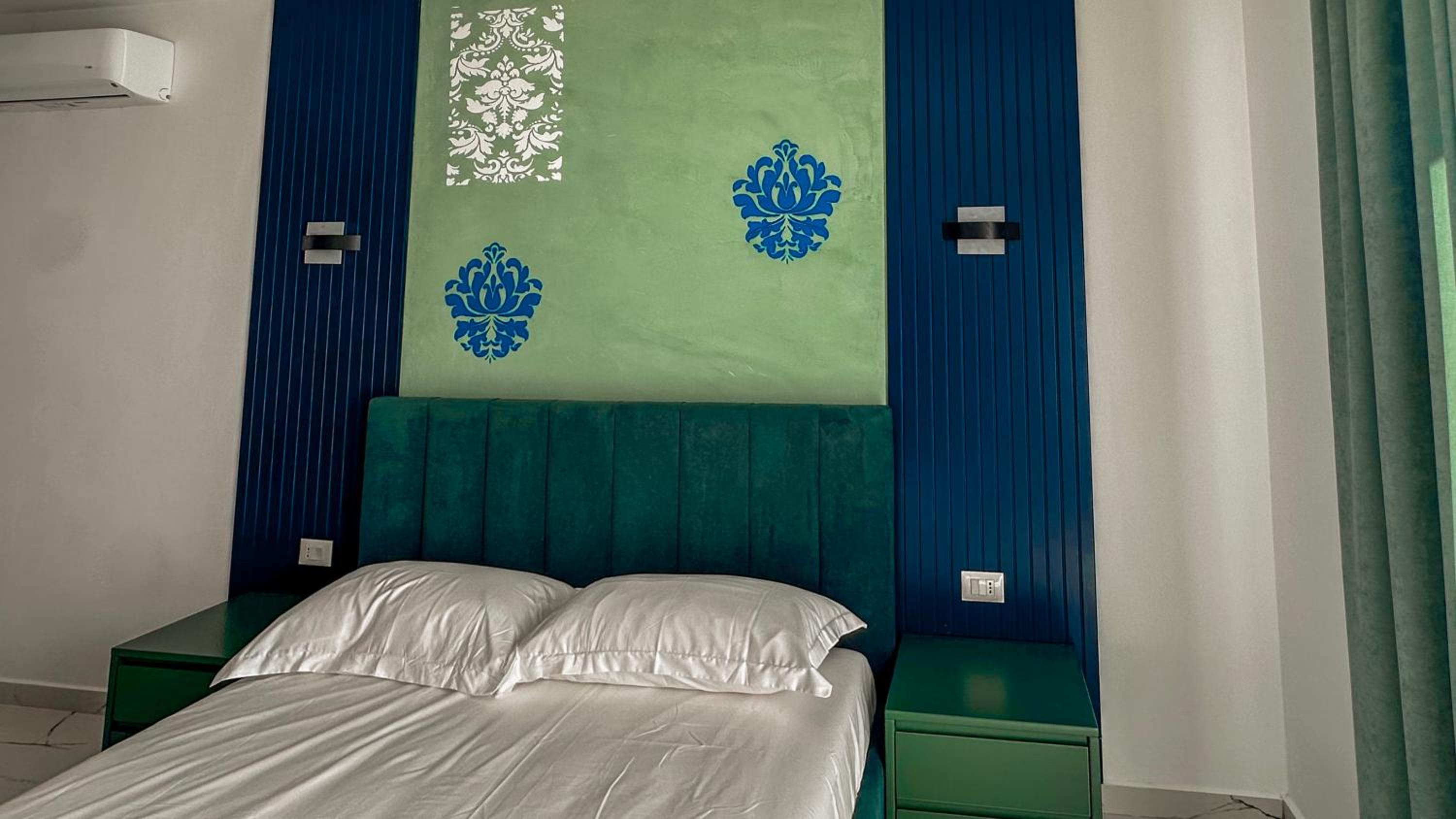 EKAM Sun Apartments