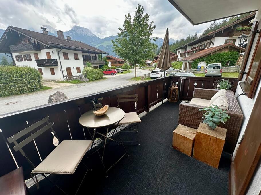FeWo Platzhirsch mit Bergblick