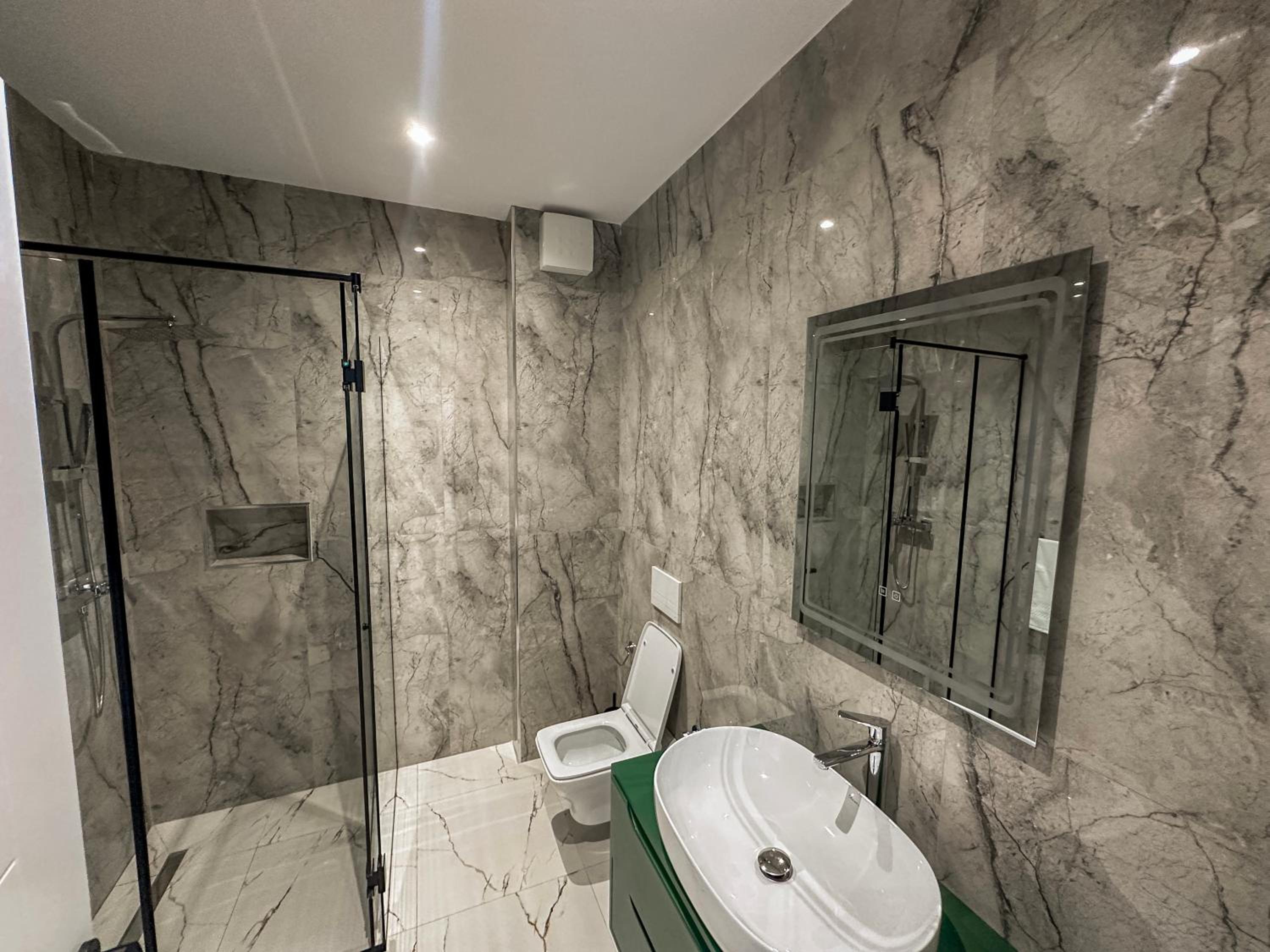 EKAM Sun Apartments