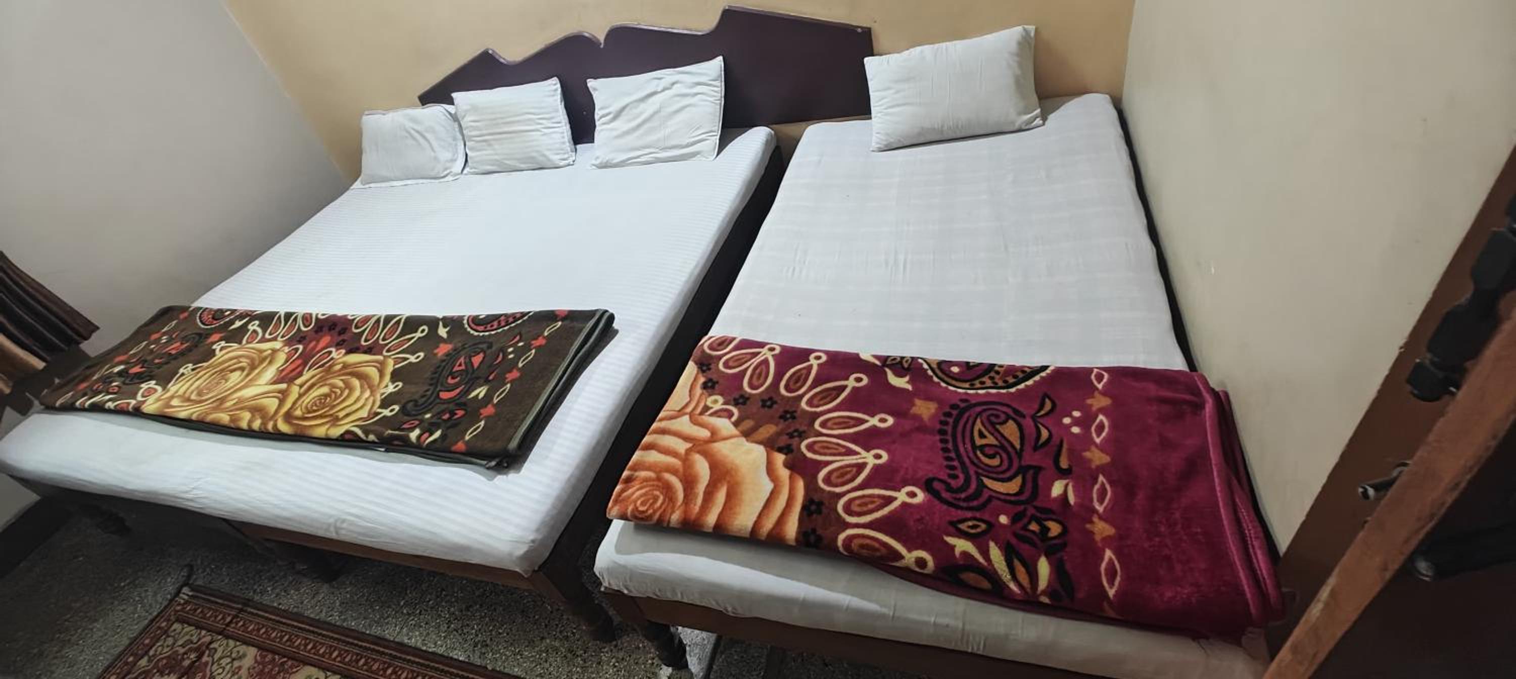 Prasad Lodge Madikeri