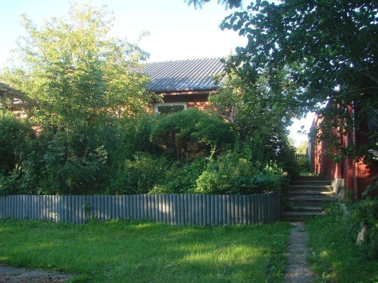 Ferienhaus in Mühlendeich mit Großem Garten