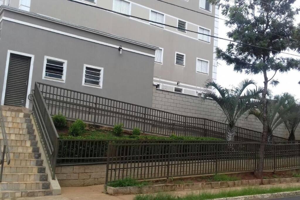 Apartamento super aconchegante, completo e nosso!