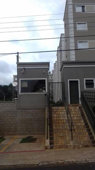 Apartamento super aconchegante, completo e nosso!