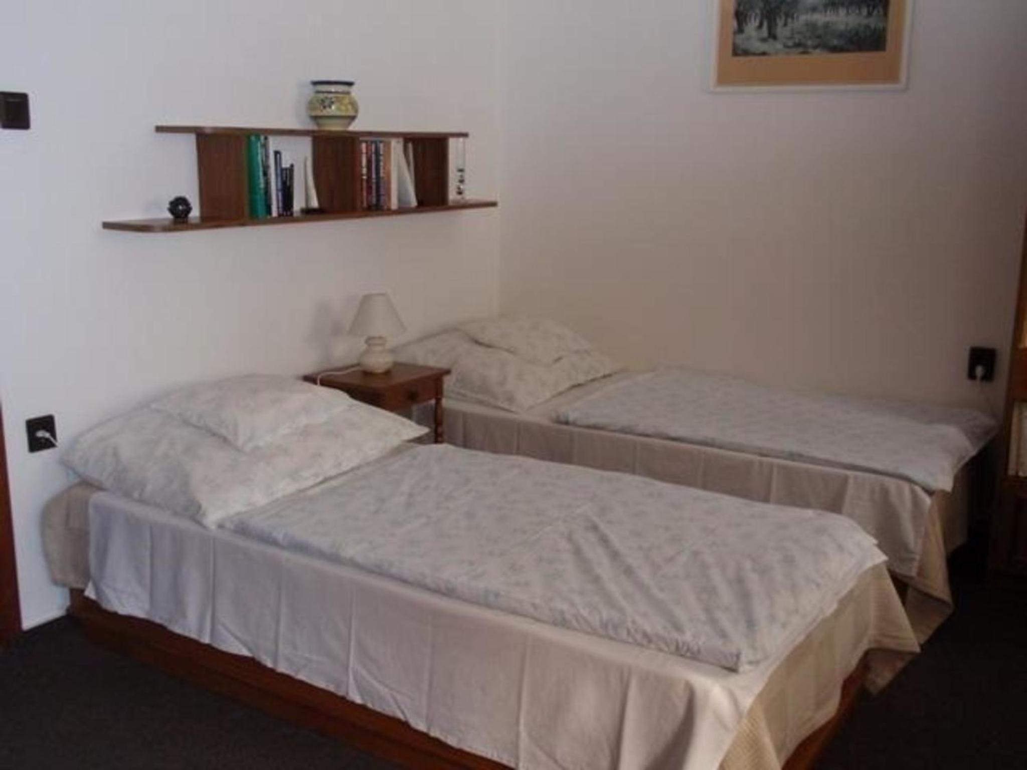 Großzügige Ferienwohnung mit Garten und Terrasse