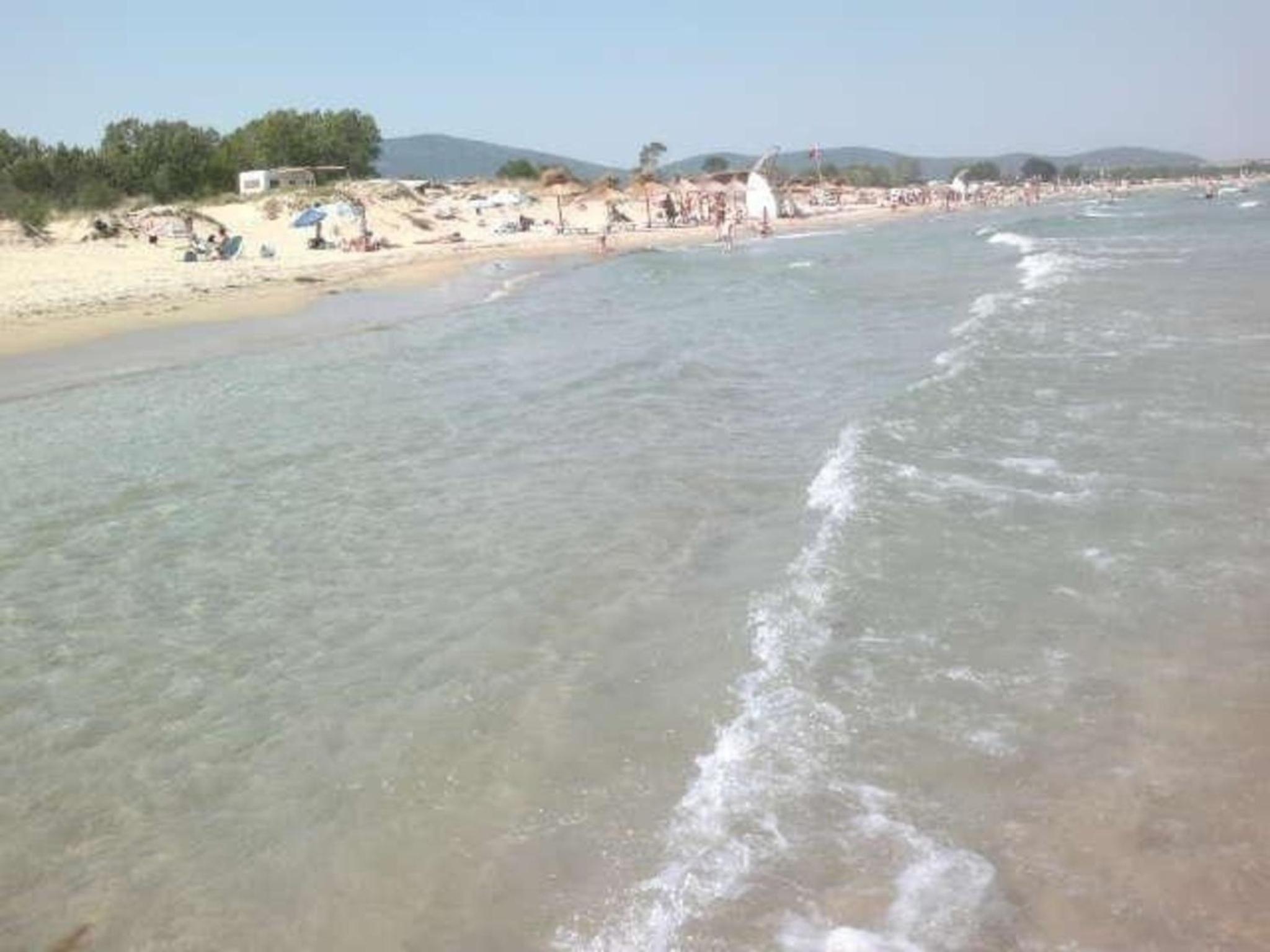 Strandnahe Wohnung in Tsentar mit schönem Garten