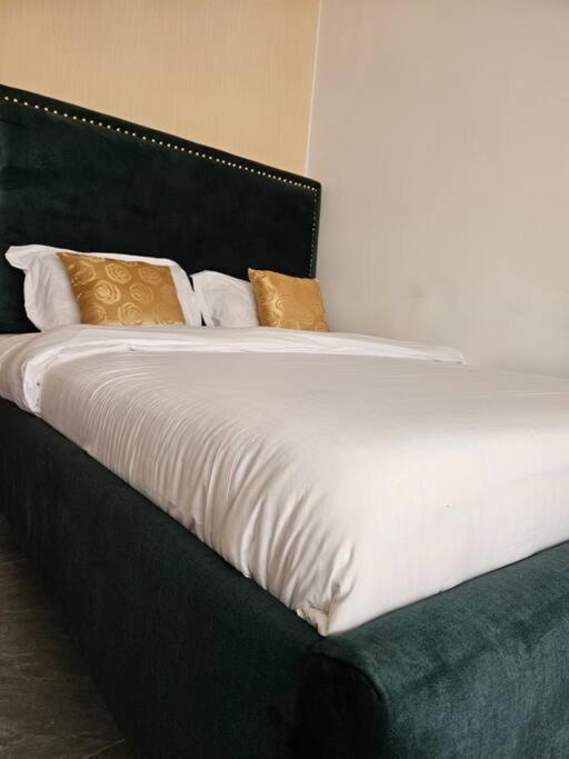 Cosy studio in Kileleshwa view 2