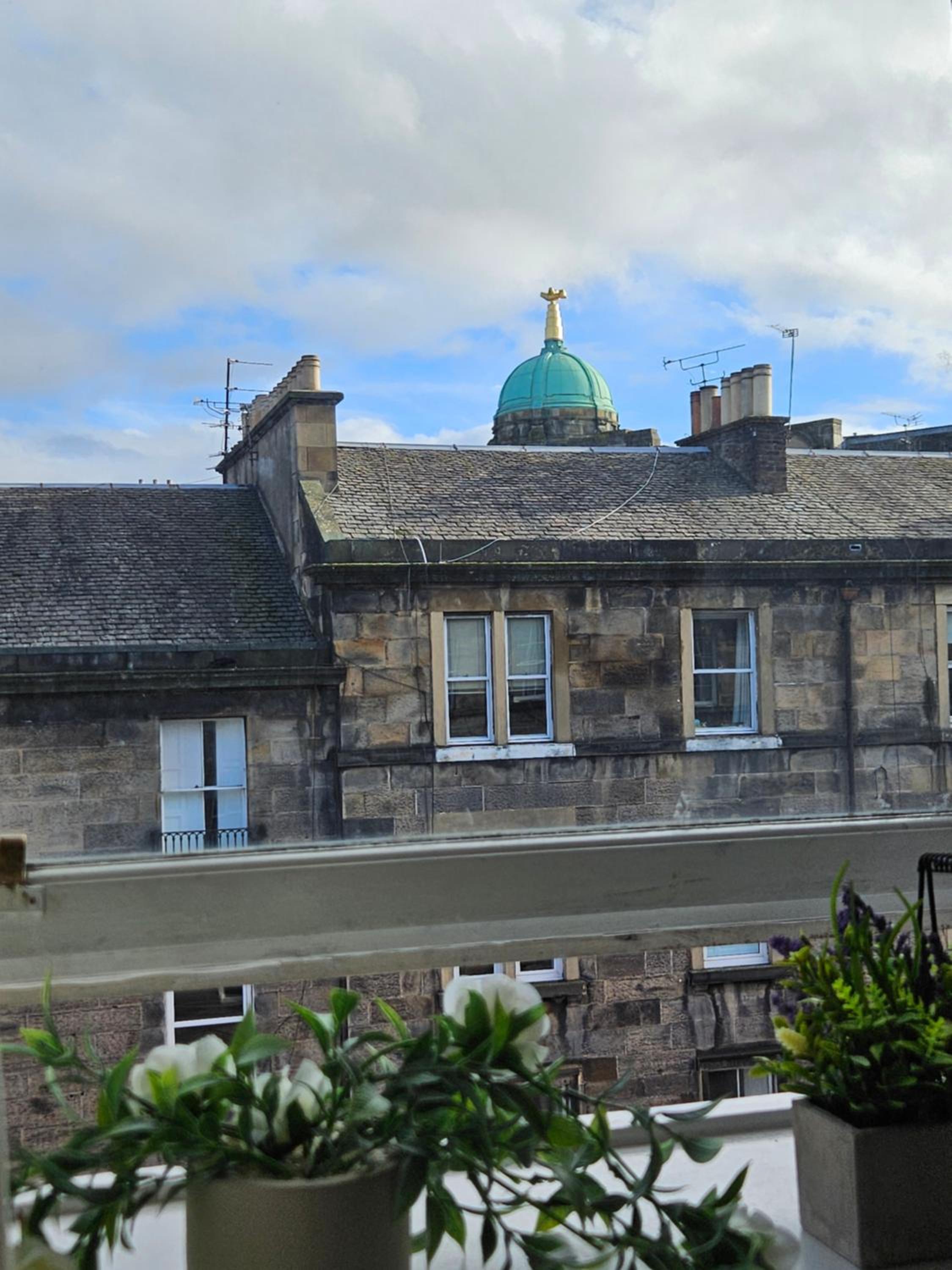 No15 Castle View view 3