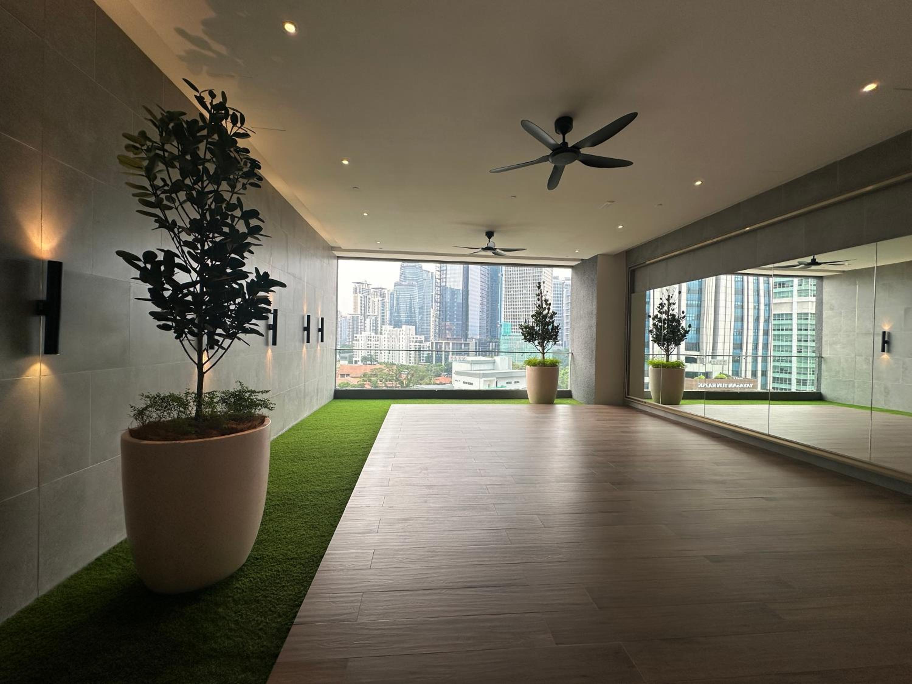 Agile Bukit Bintang by Romeo Bnb