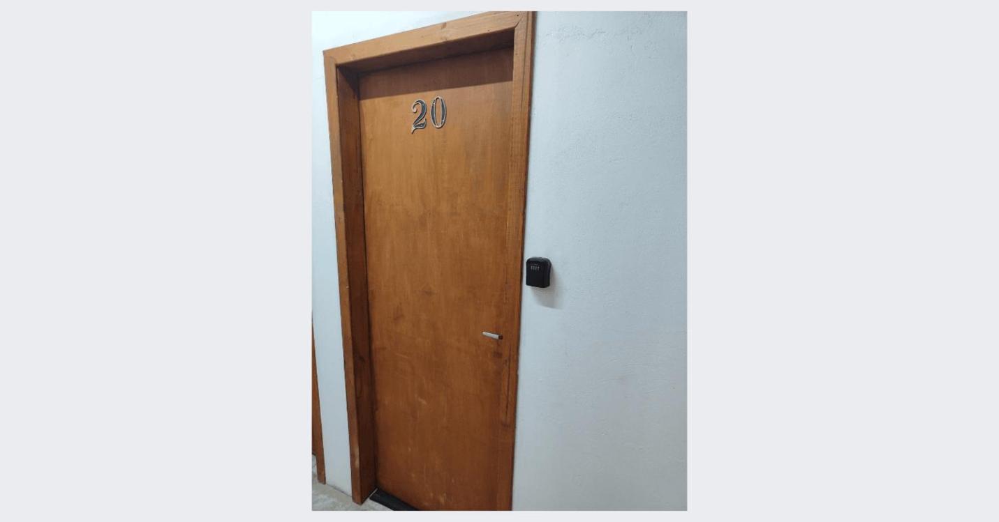 Large Studios 2km from Vila Germanica