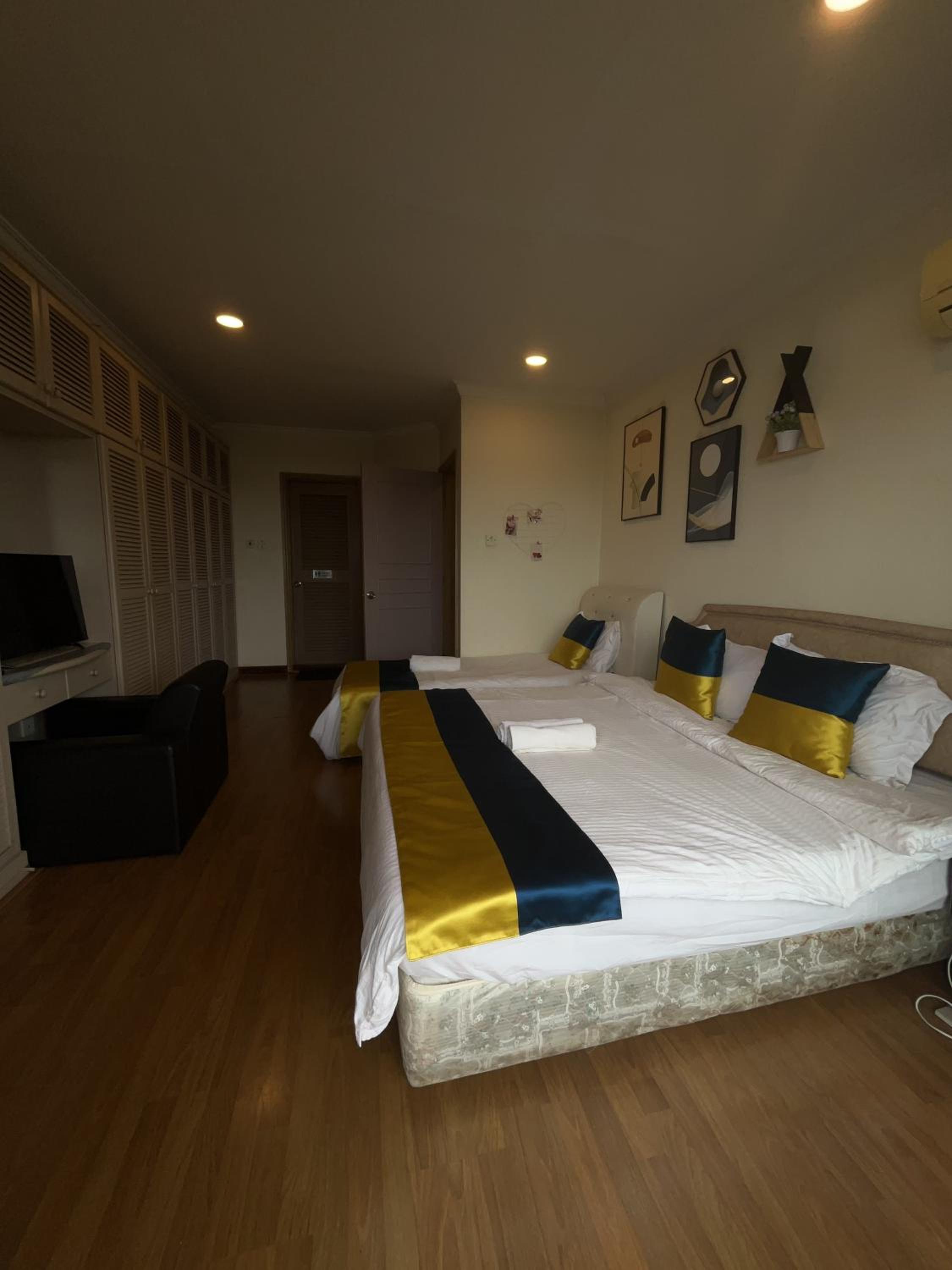 Level 12 Riverbank suites 2BR RiverView photo 3
