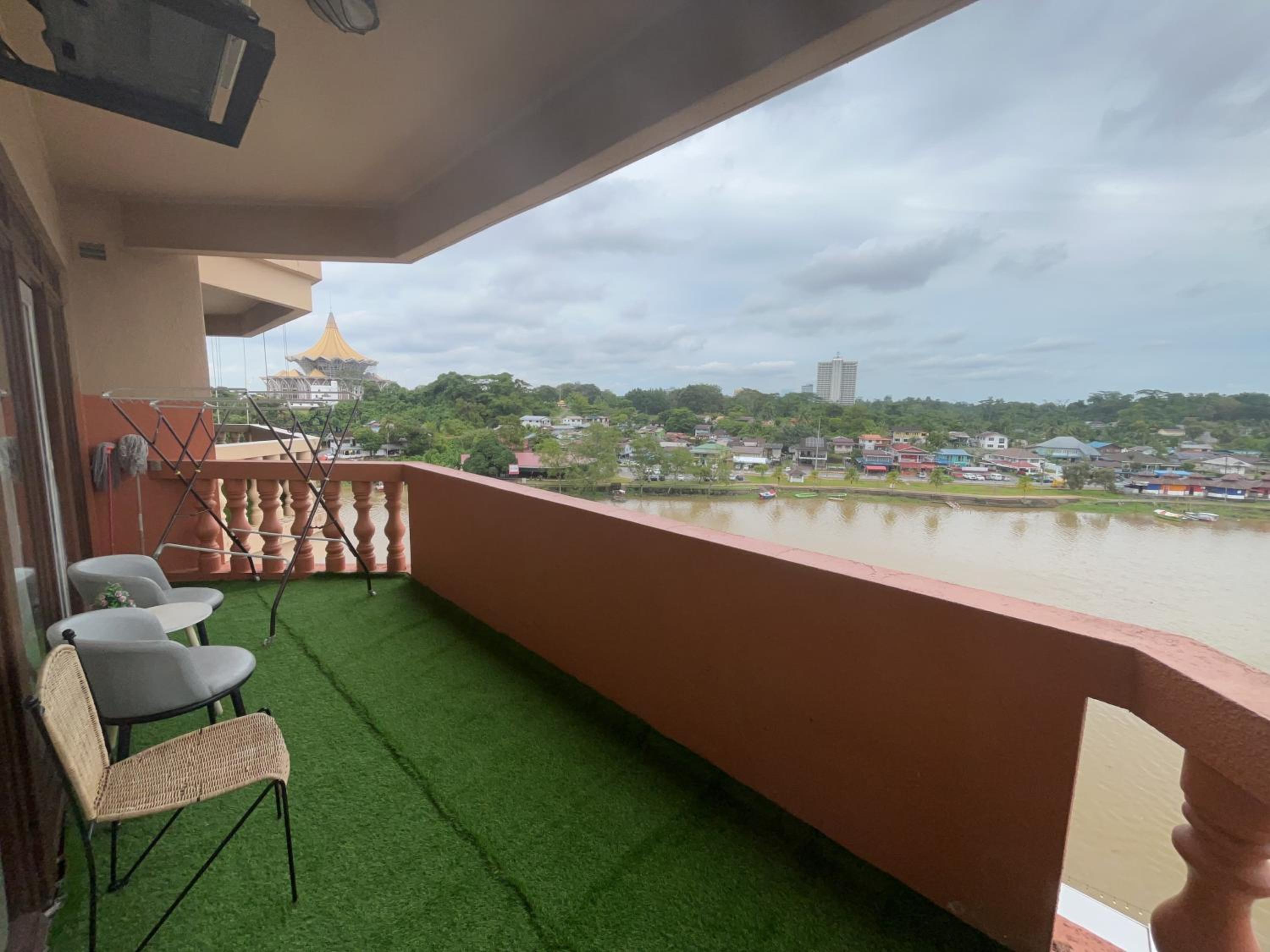 Level 10 Riverbank suites 2BR RiverView photo 6