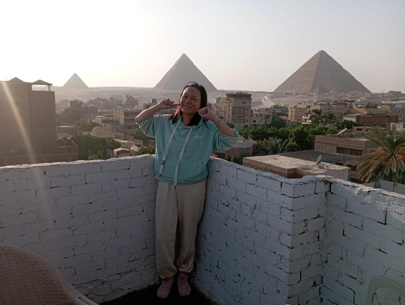 Eyad Pyramids view