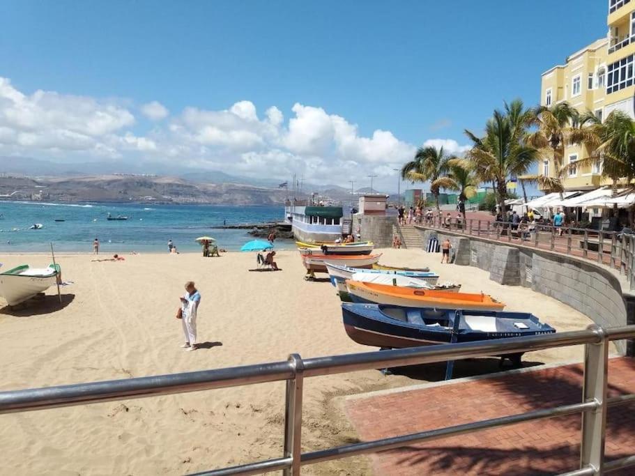 Las Canteras SeaLove