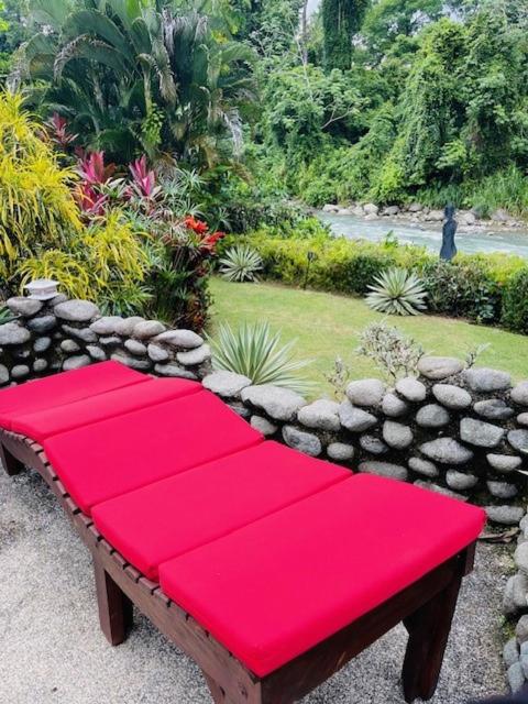Sloth Premium Riverfront Jungle Villa with Jacuzzi and Pool