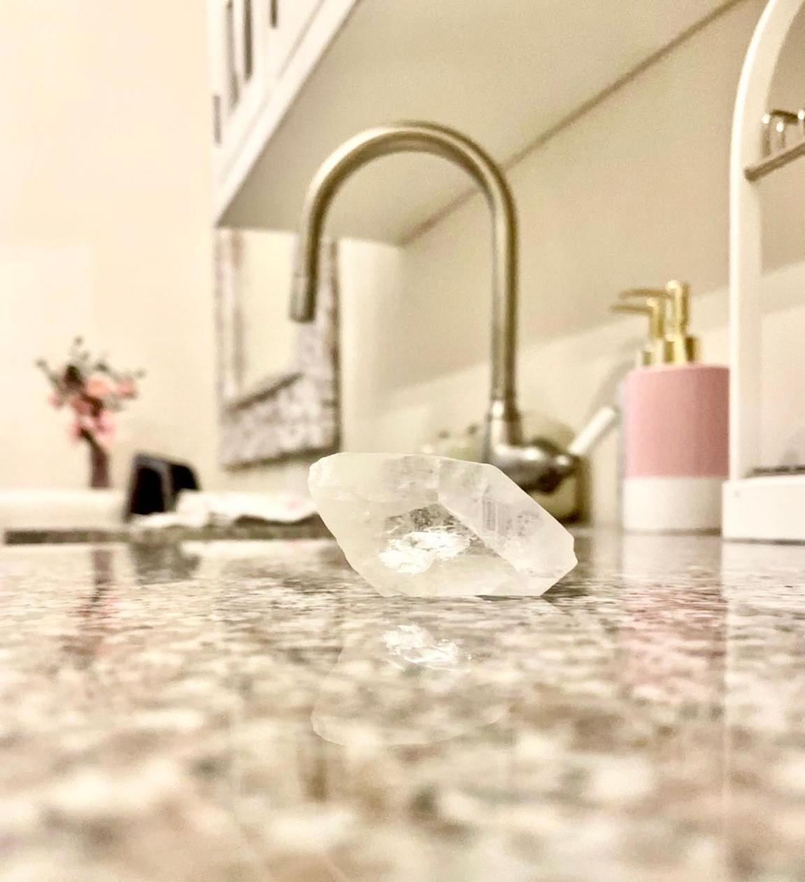 Amethyst apartment
