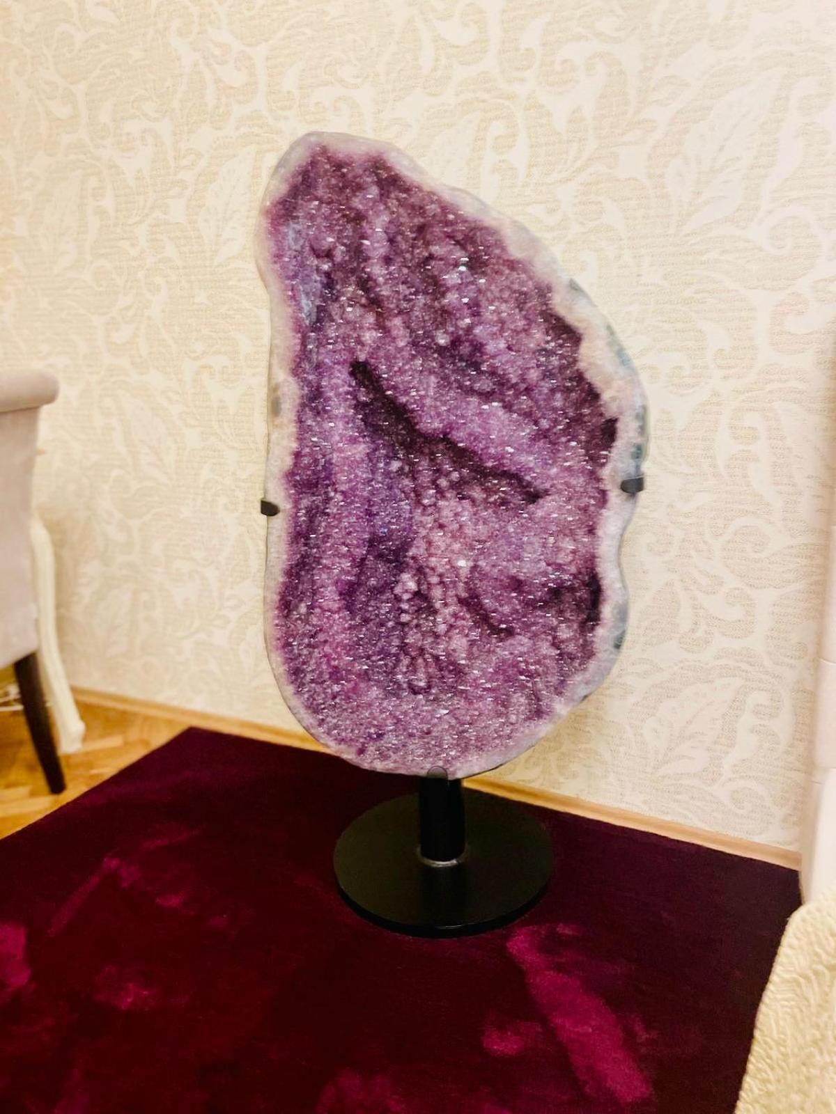 Amethyst apartment