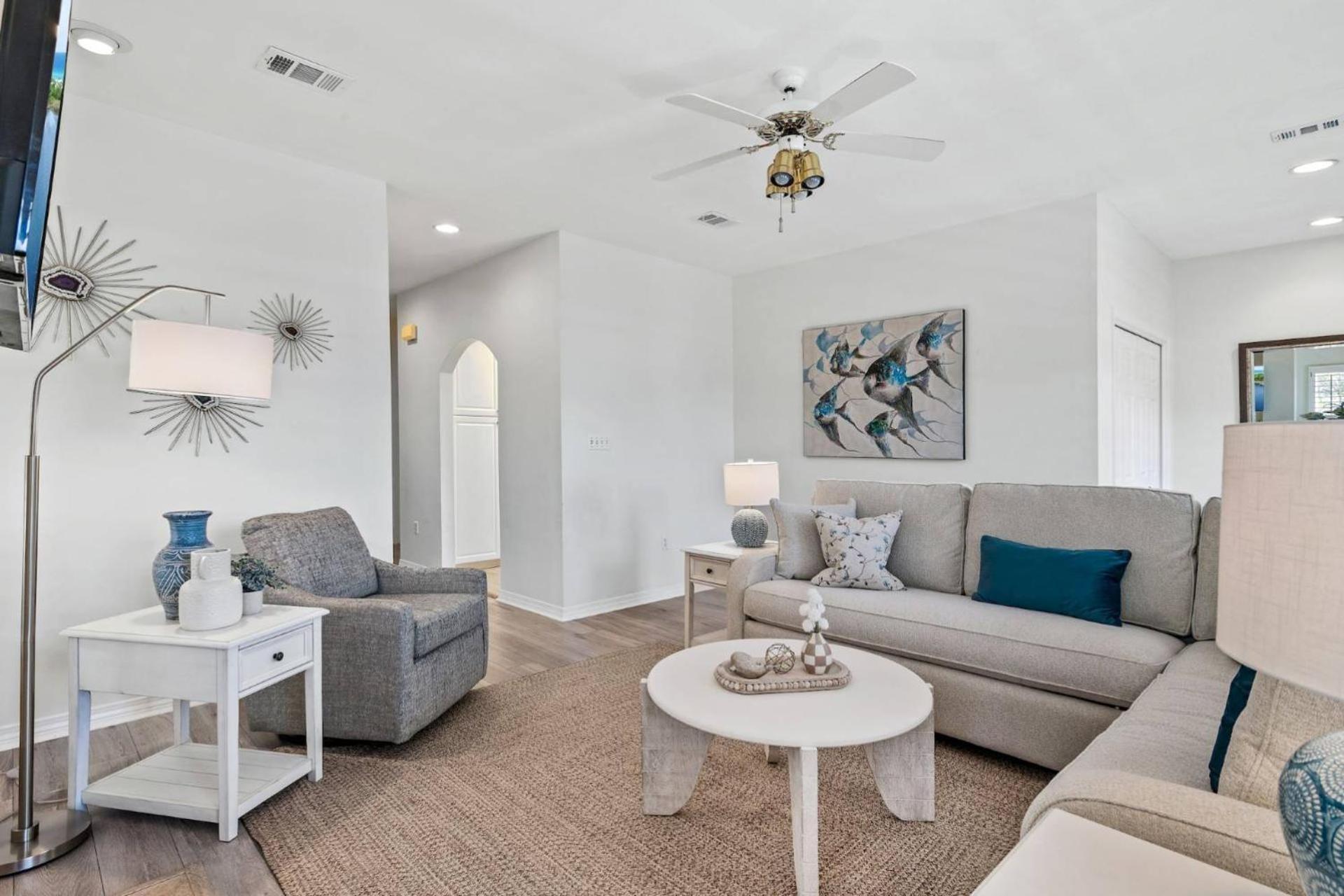 Vista Bluffs 90 ~ Casa Beachy Blanca view 5