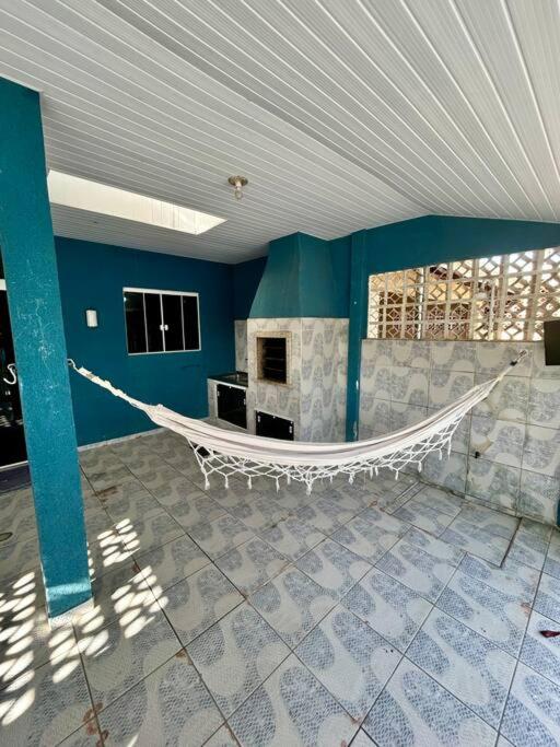 Pé na areia! Dois minutos de a pé