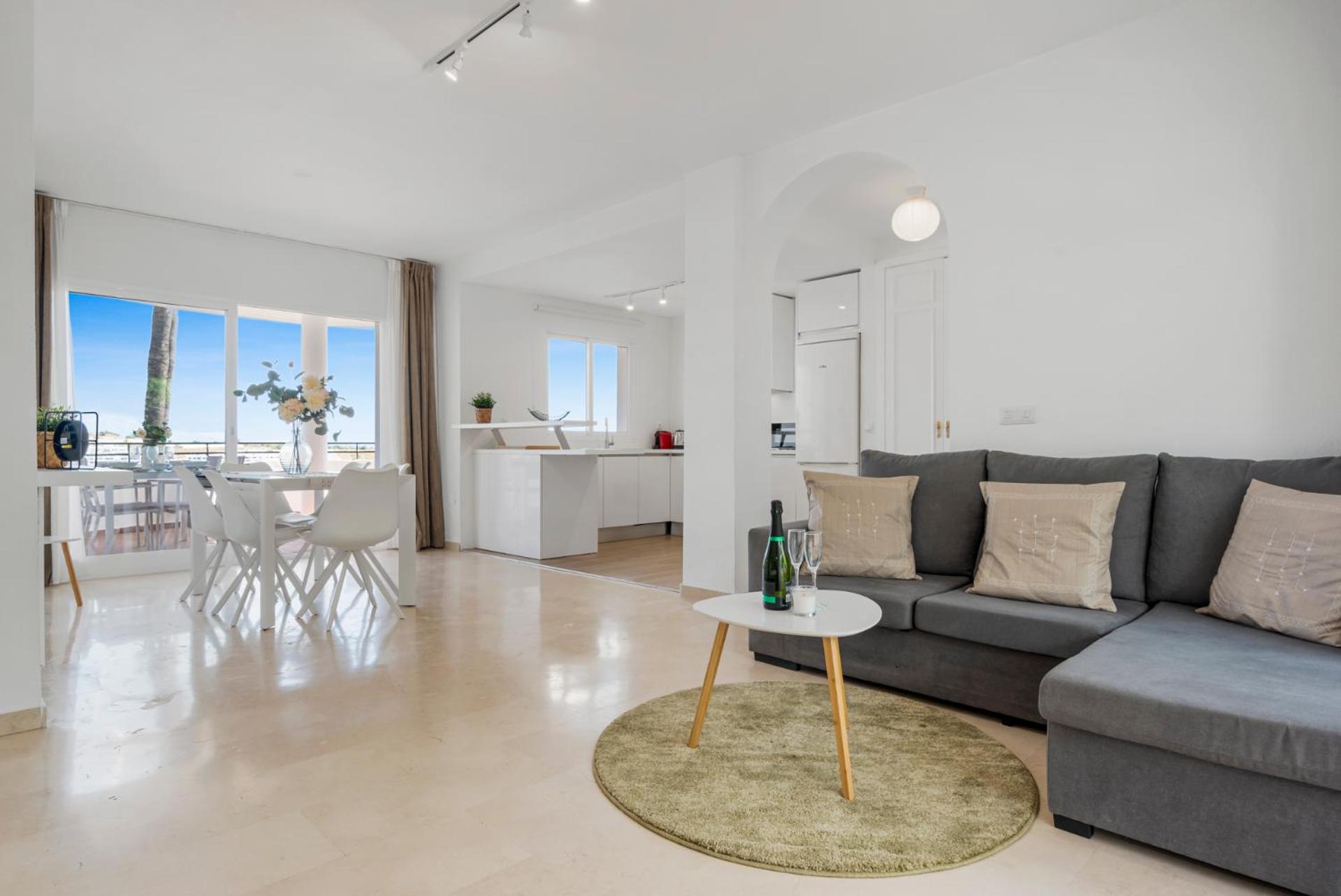 Panoramic Sea View Apartment with Pool