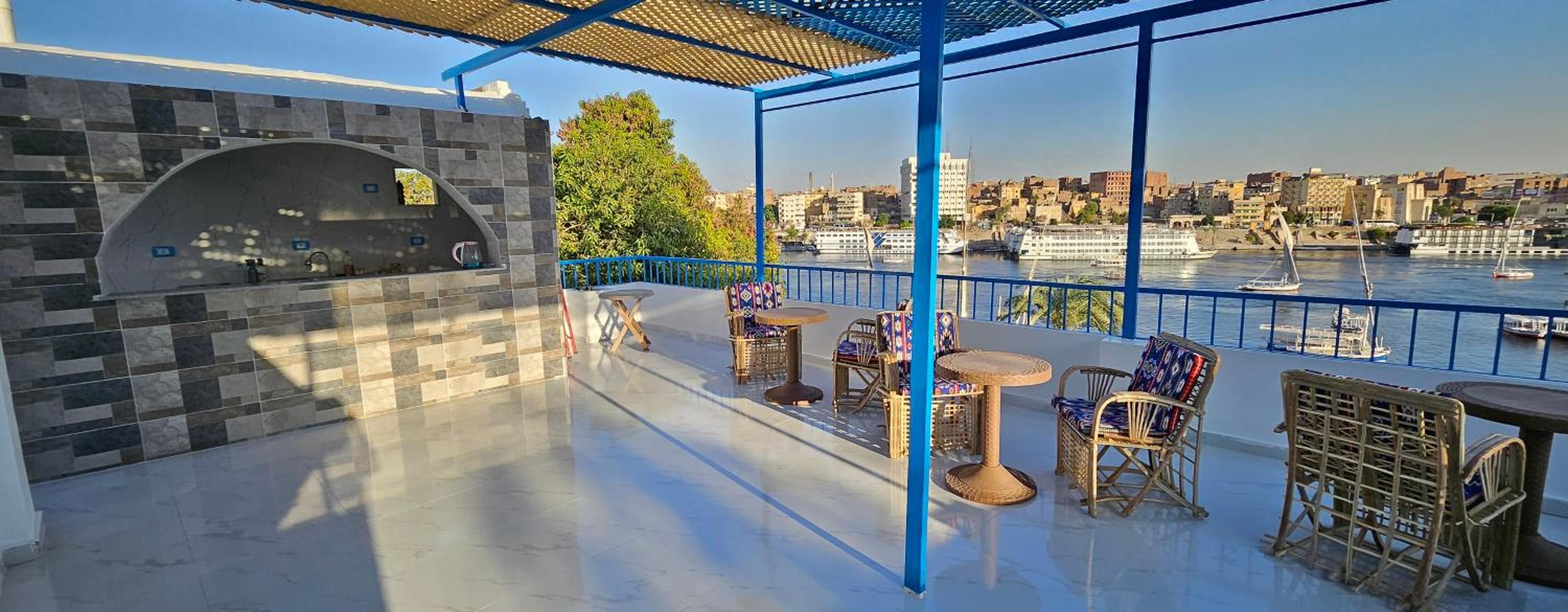 La Terrace