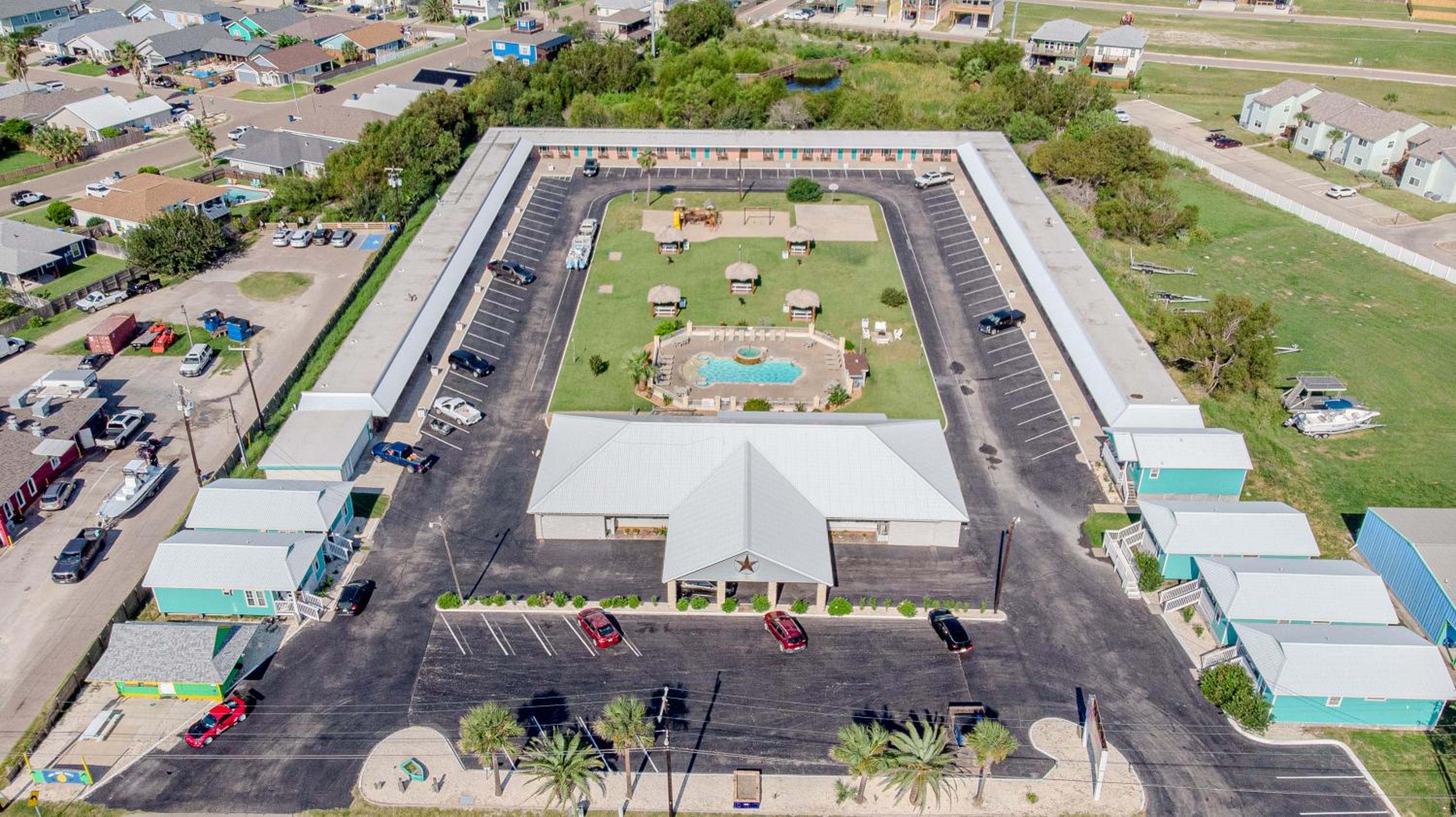Shark Reef Resort Motel & Cottages