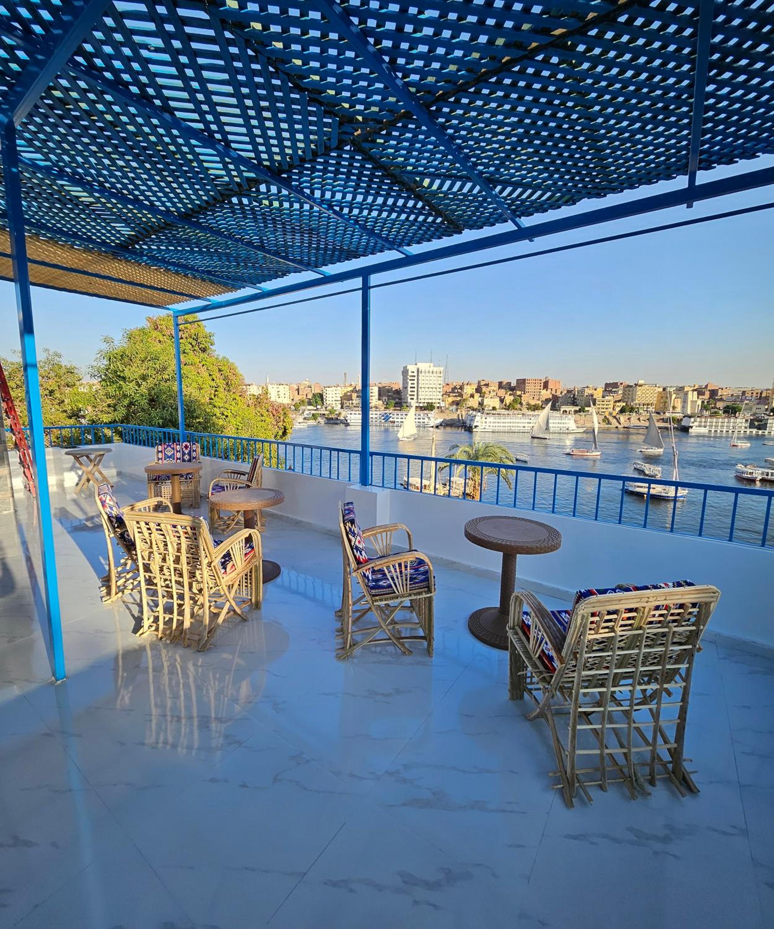 La Terrace