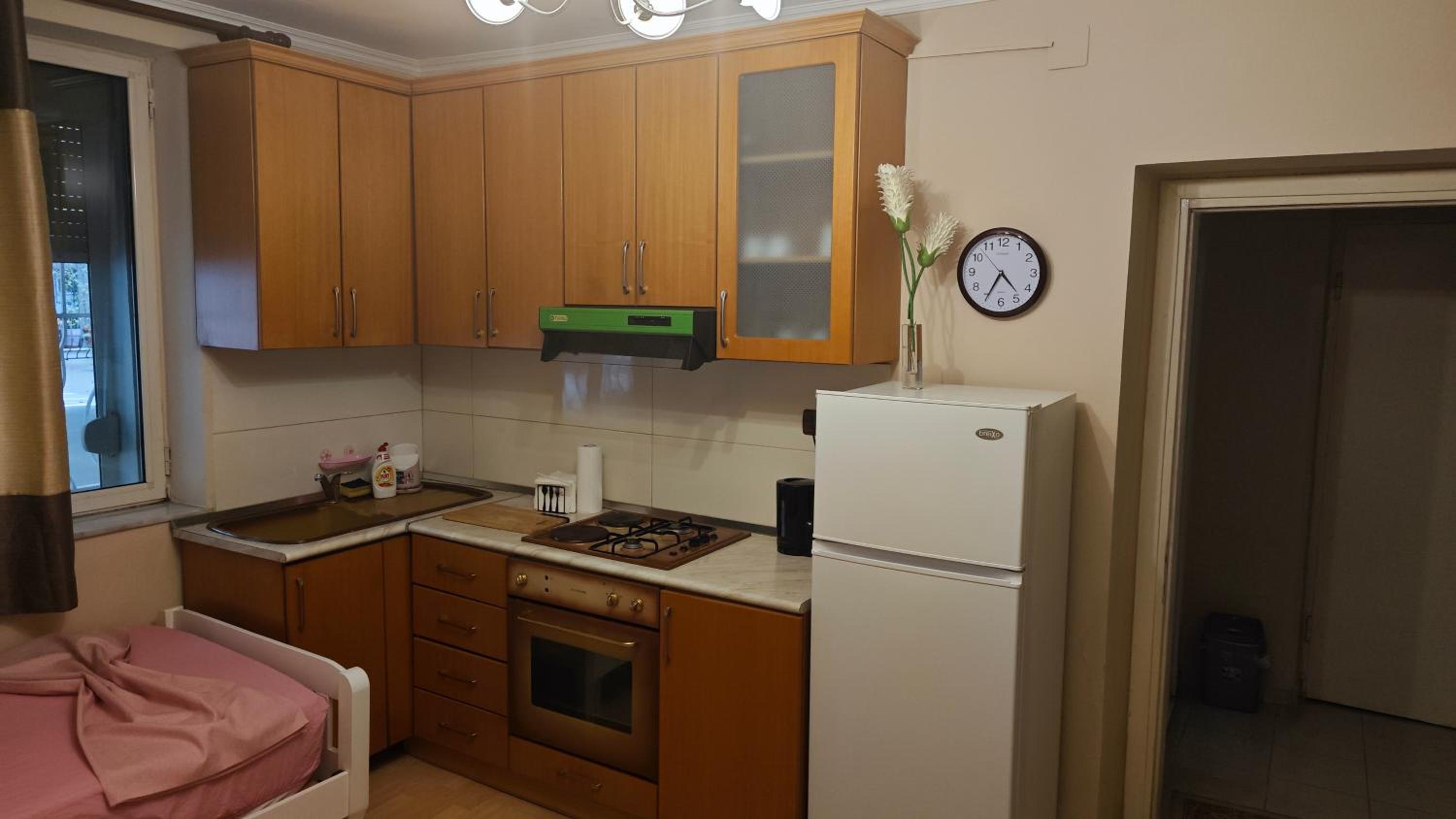Redi's Apartments photo 3