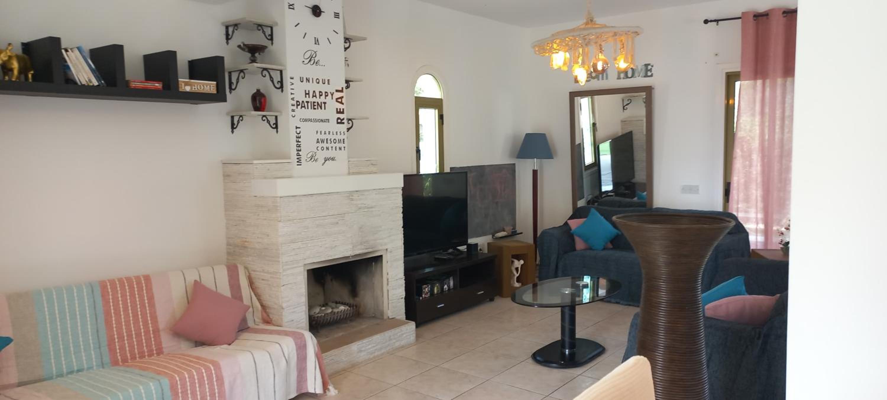 Golden Coast - Trendy Villa 4 bedroom