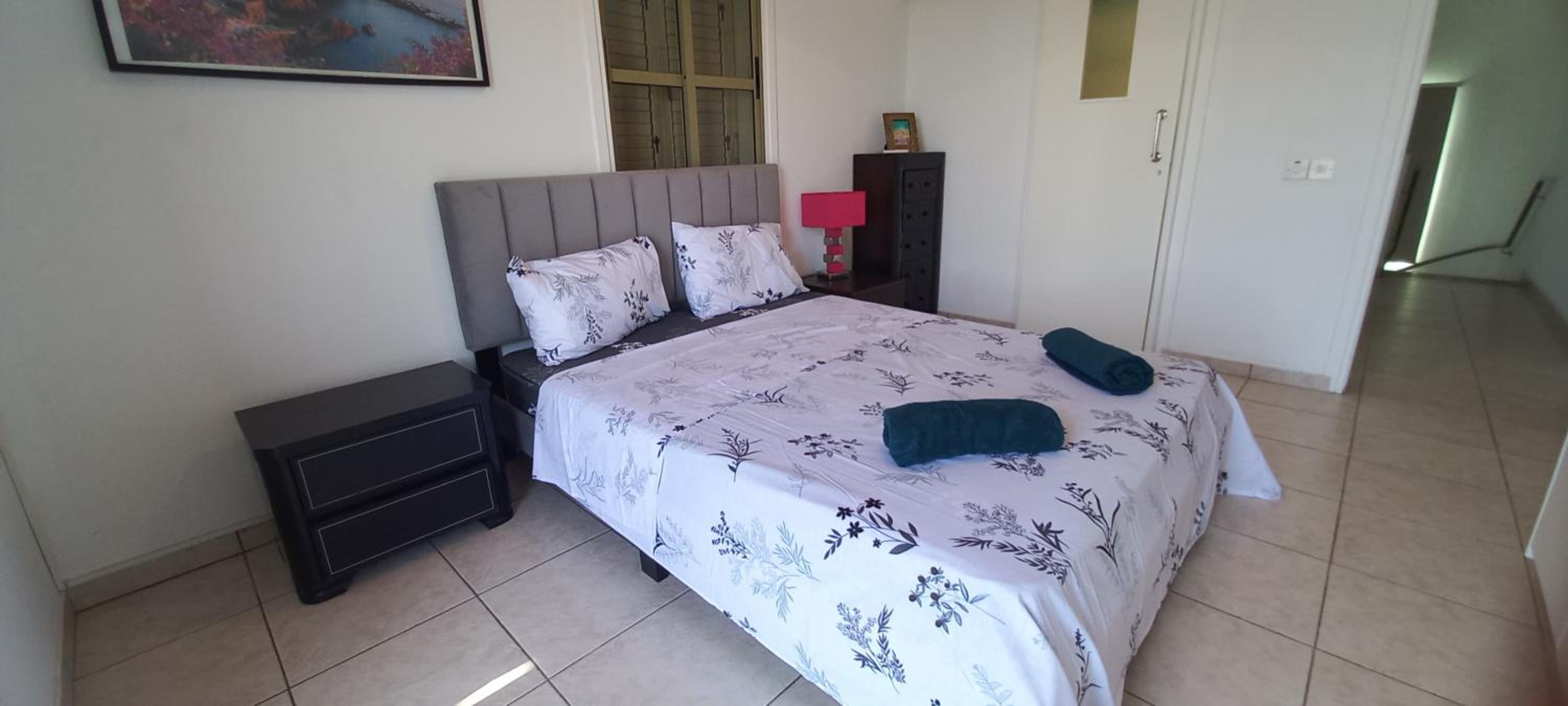 Golden Coast - Trendy Villa 4 bedroom
