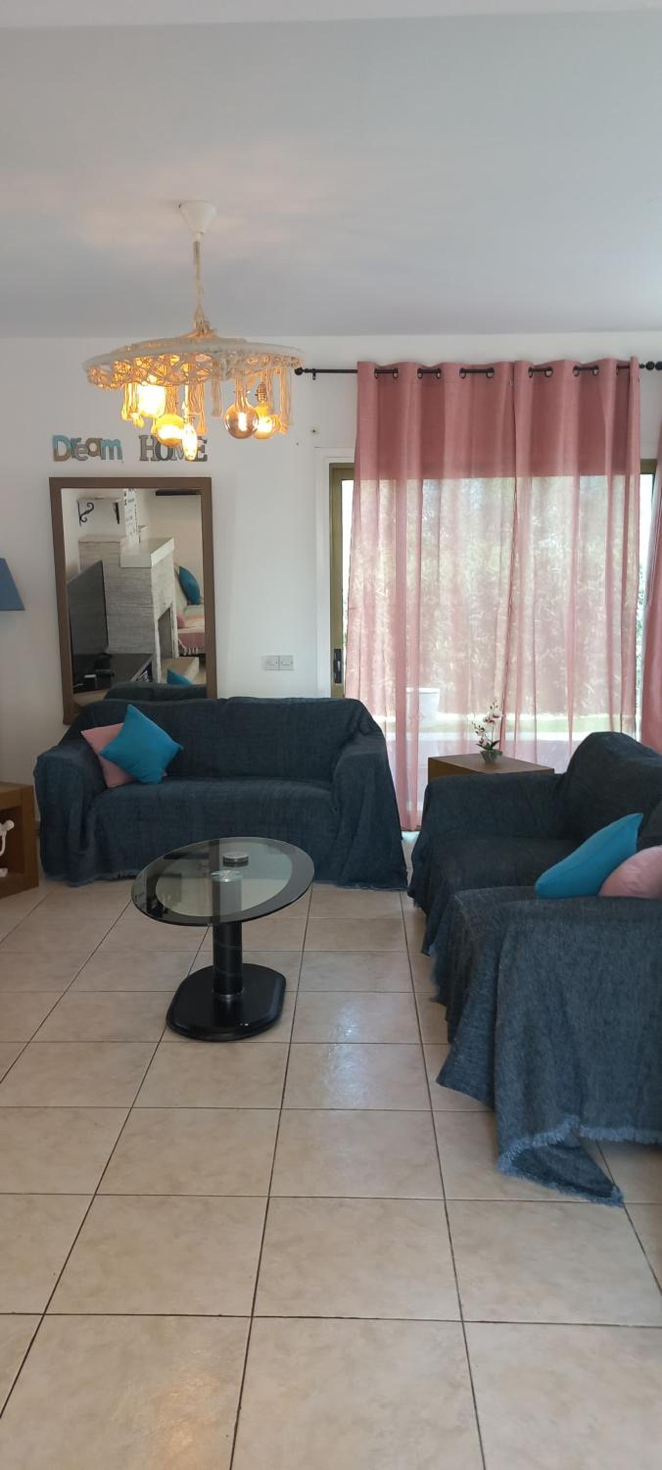 Golden Coast - Trendy Villa 4 bedroom