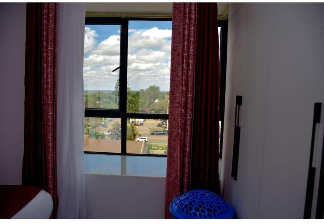 Property in Kindaruma Road view 4