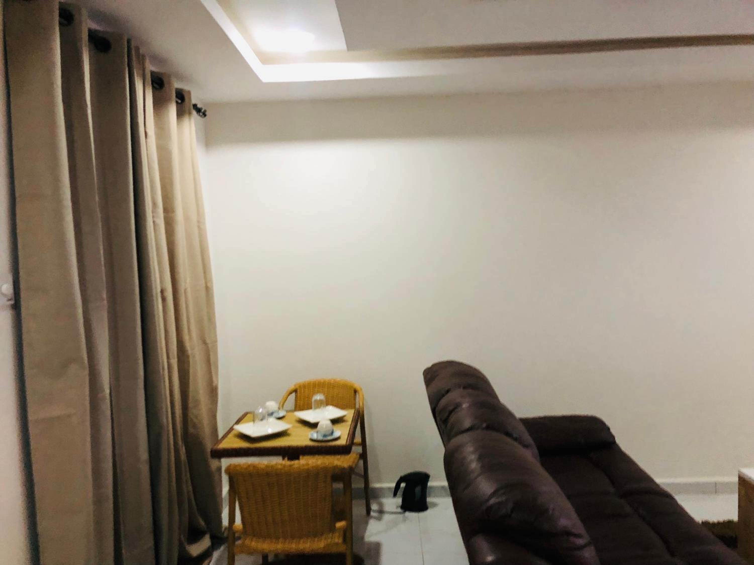 EJ Apartments
