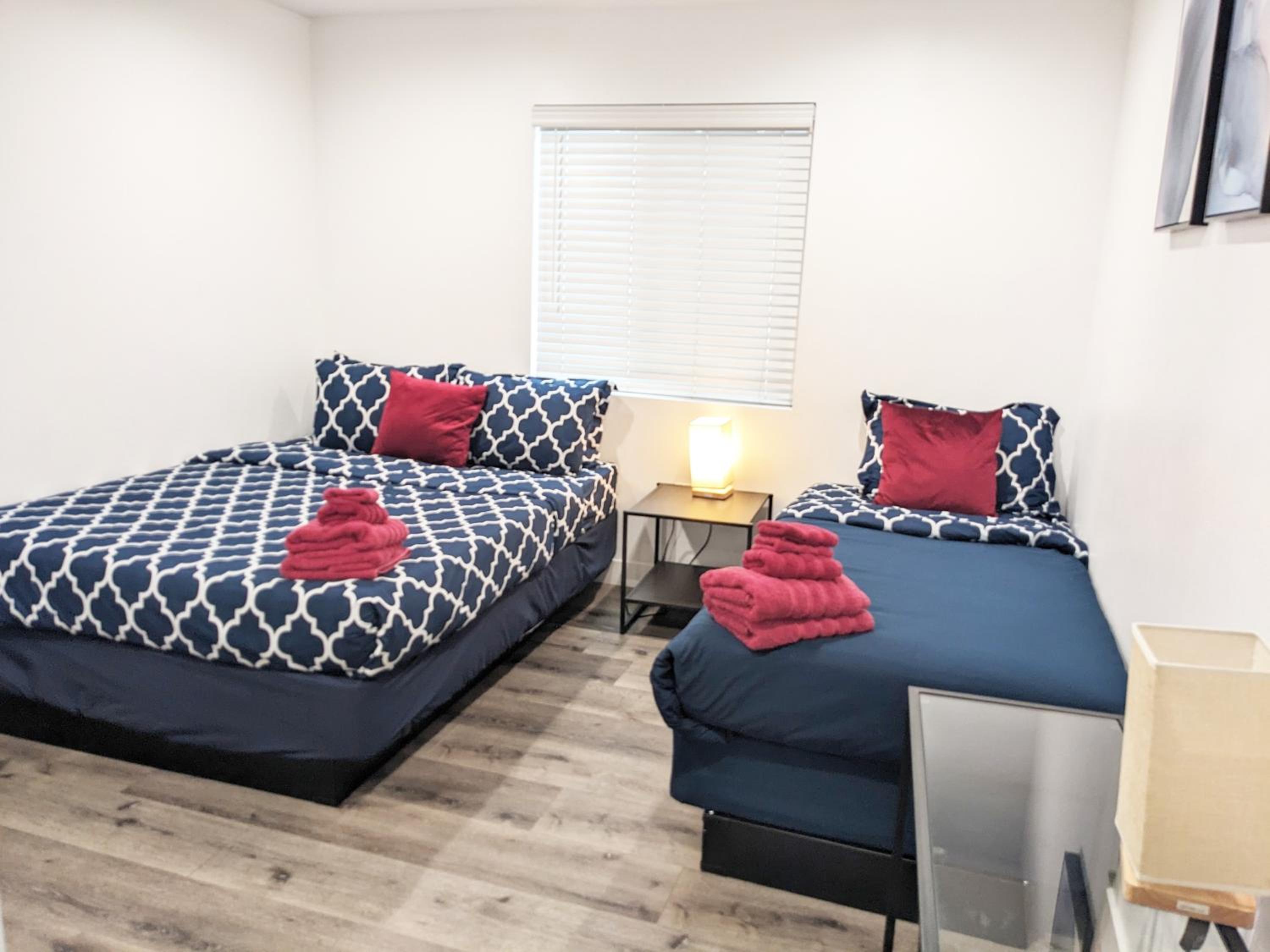 Modern 3BR Home in Mid-City
