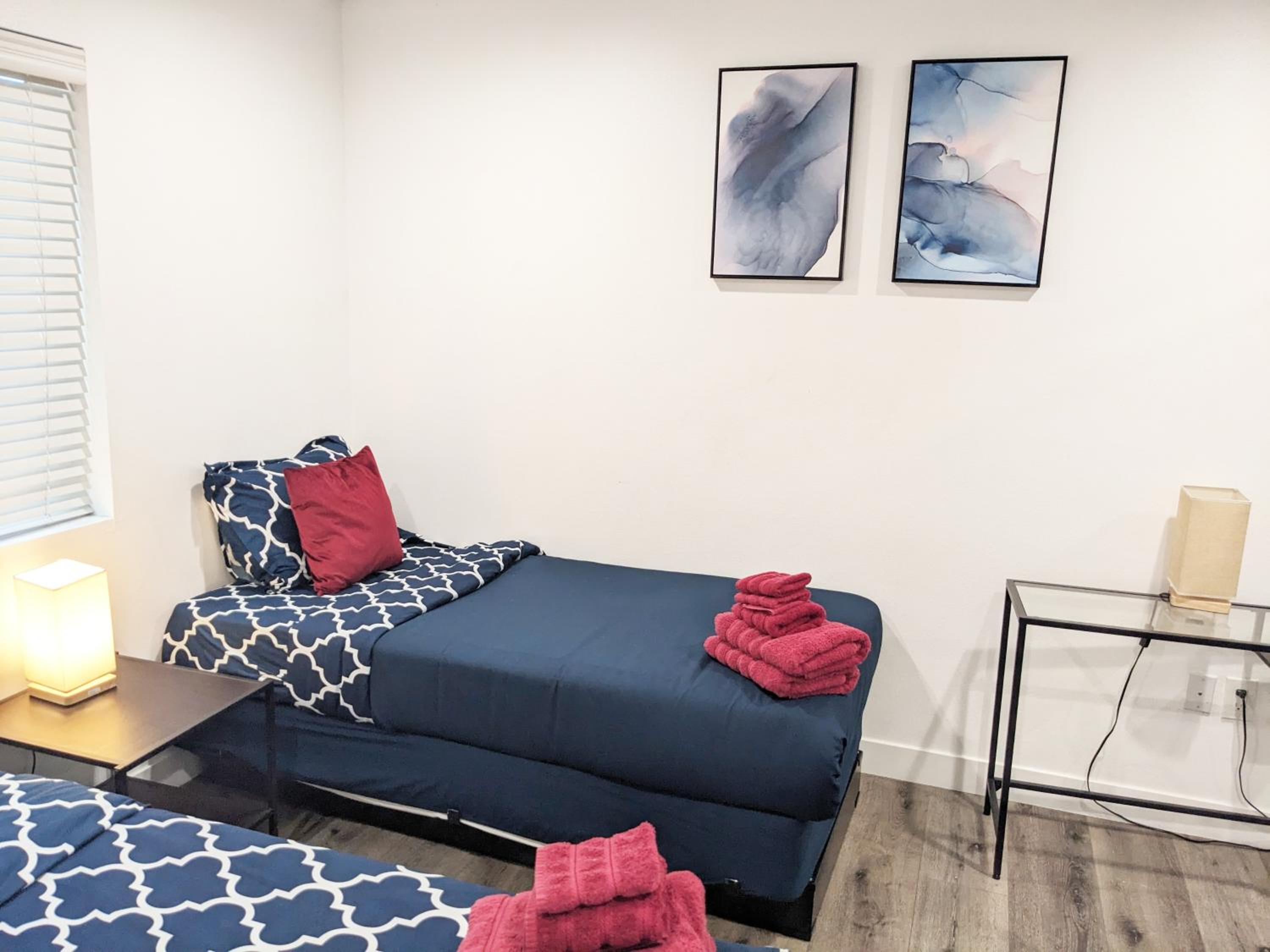 Modern 3BR Home in Mid-City