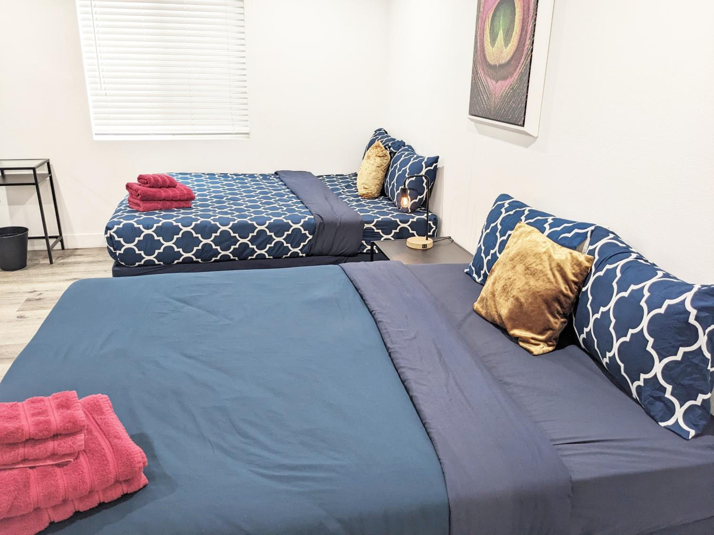 Modern 3BR Home in Mid-City