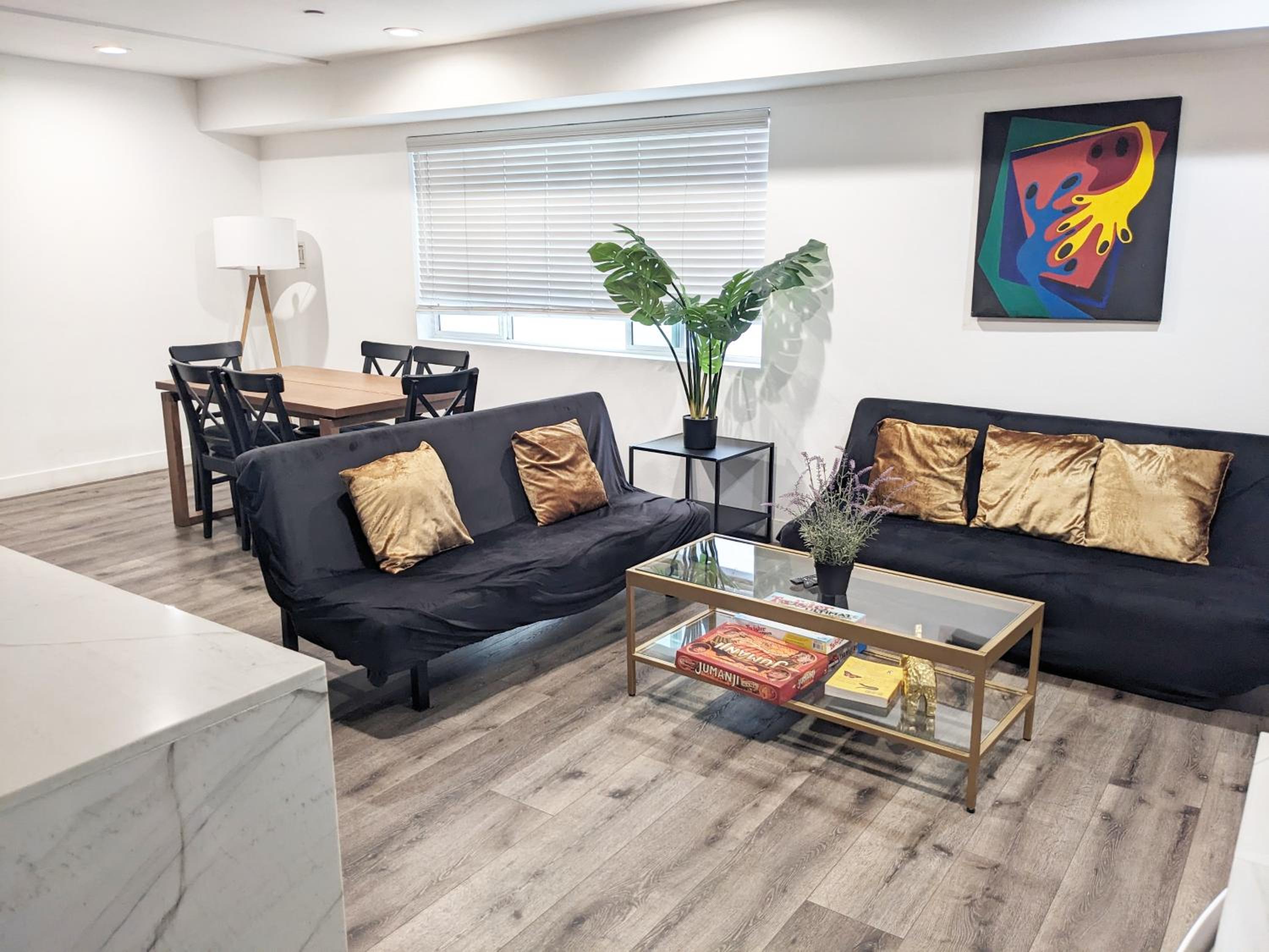 Modern 3BR Home in Mid-City