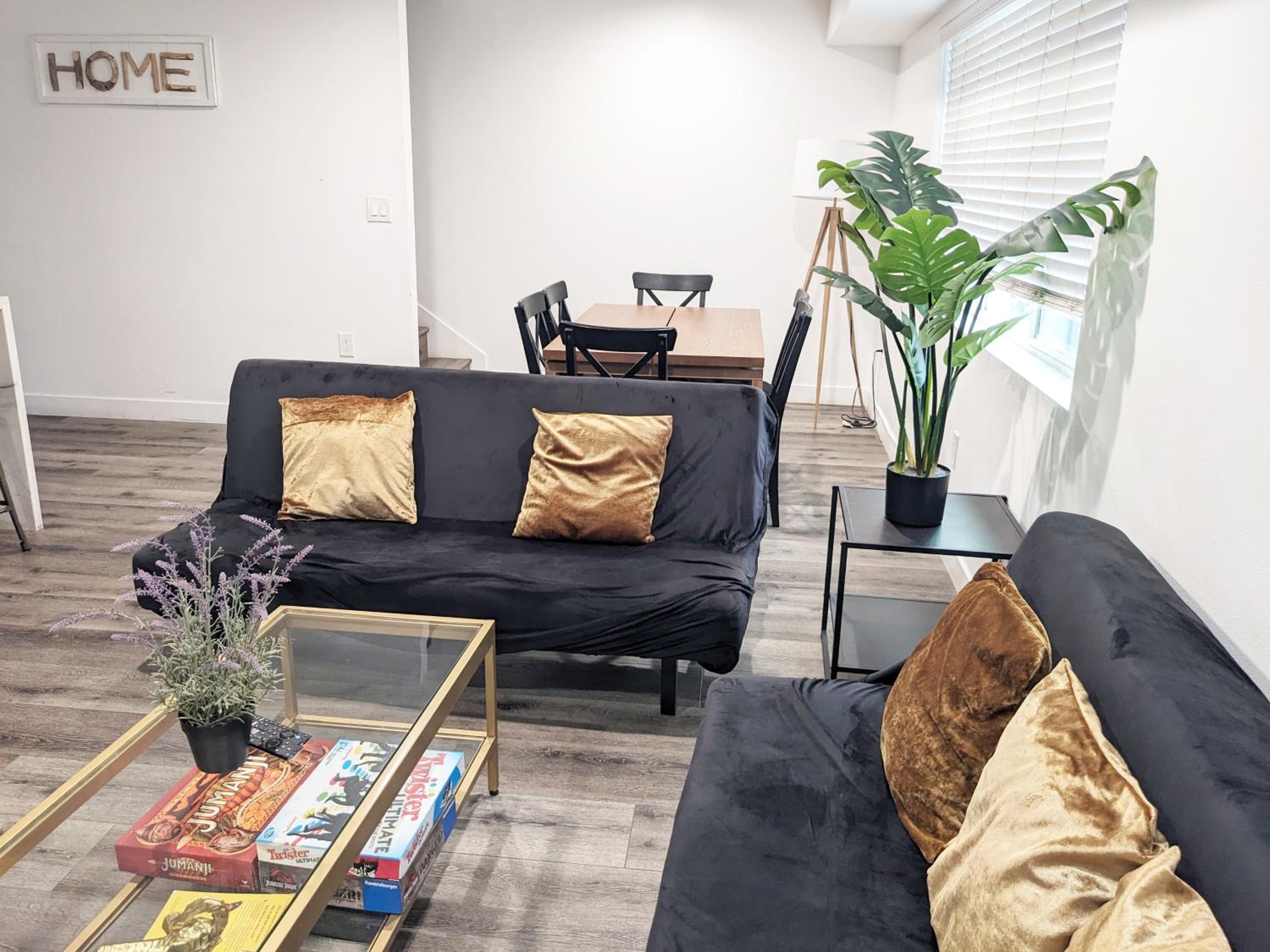 Modern 3BR Home in Mid-City