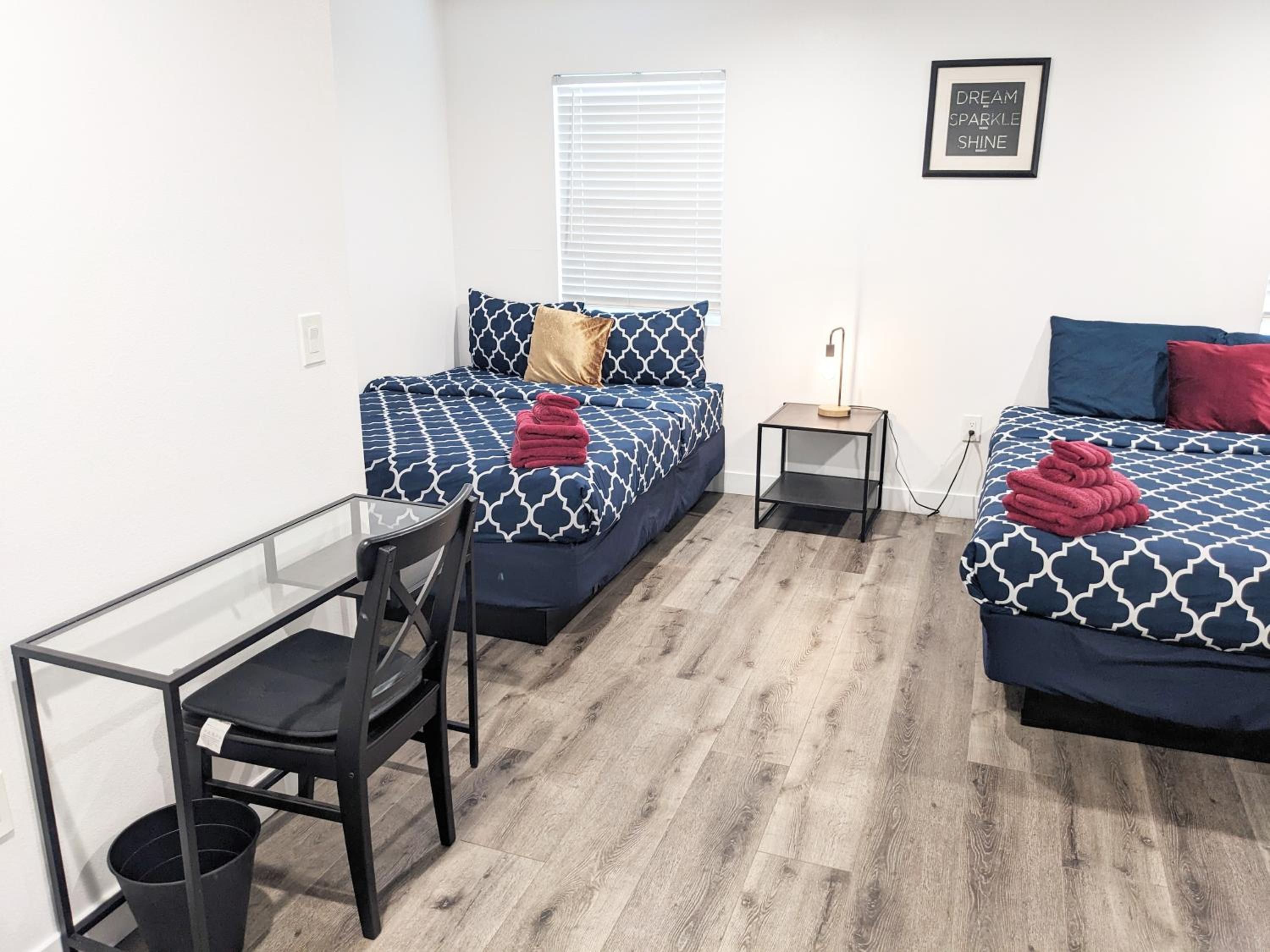 Modern 3BR Home in Mid-City