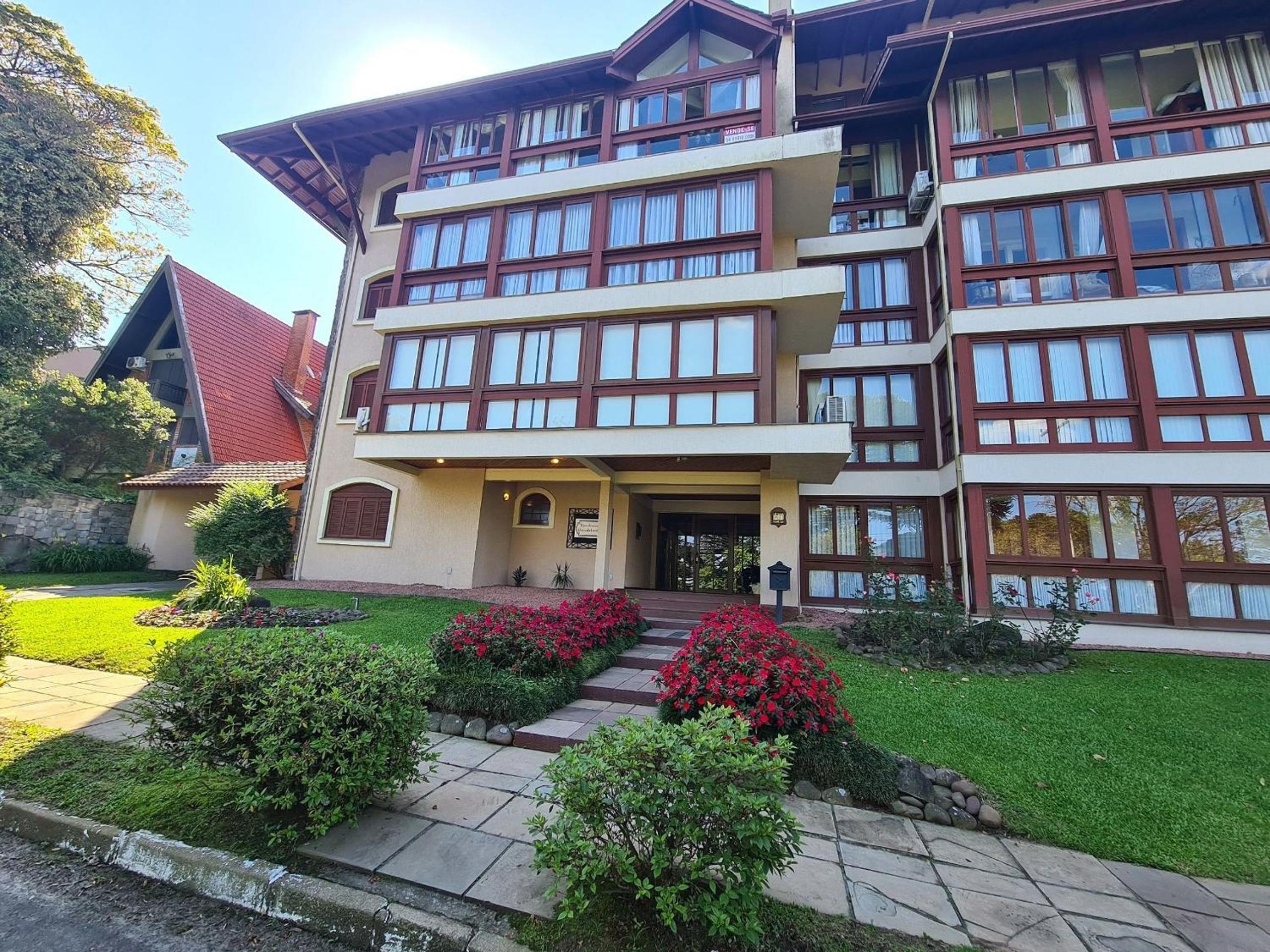 Espaçoso Refúgio em Gramado: Vista para o Vale do Quilombo!