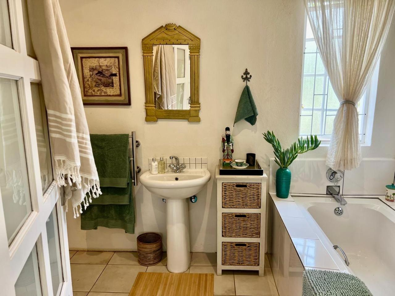 Montrose Cottage